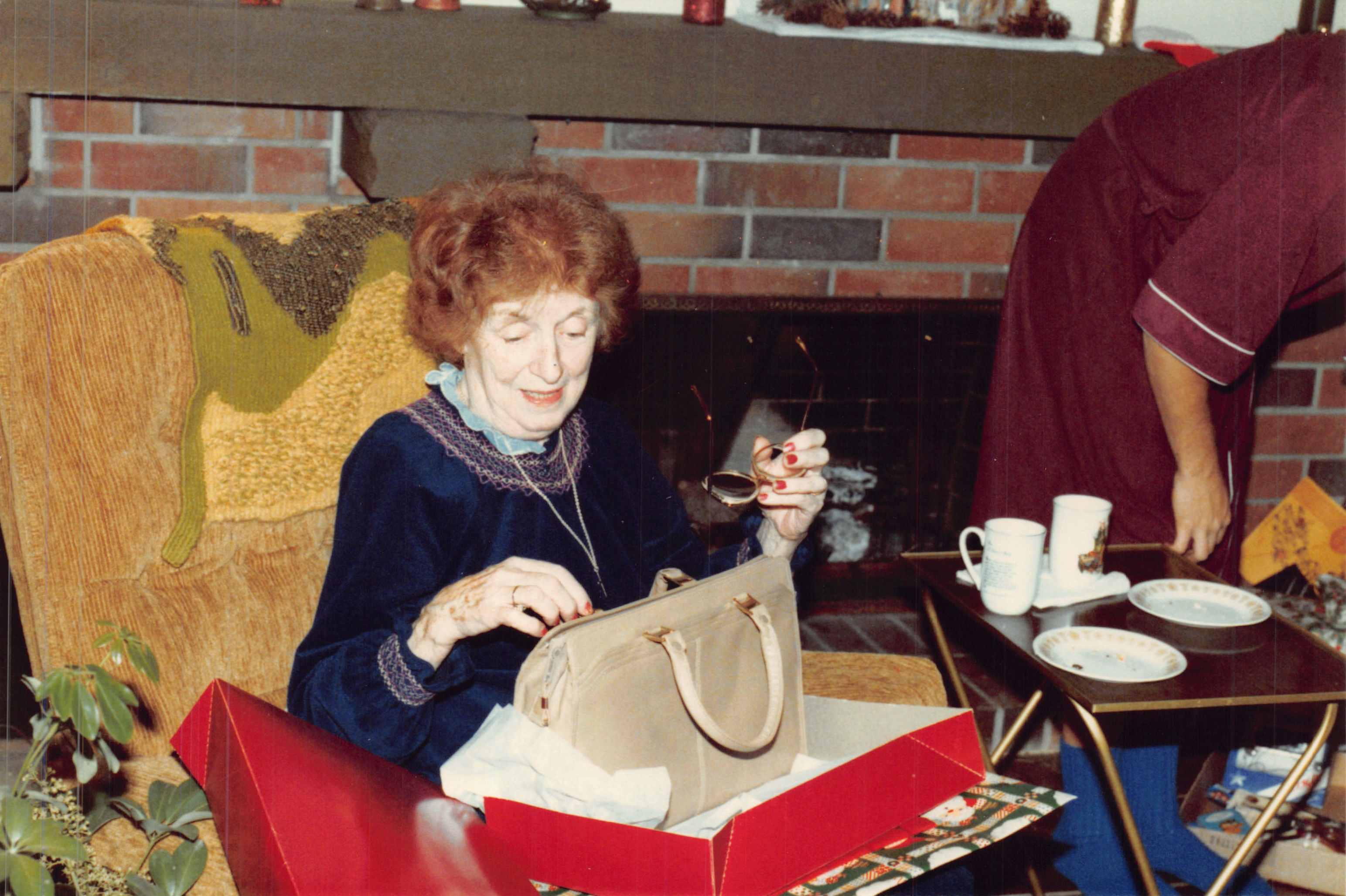 1984_480.jpg