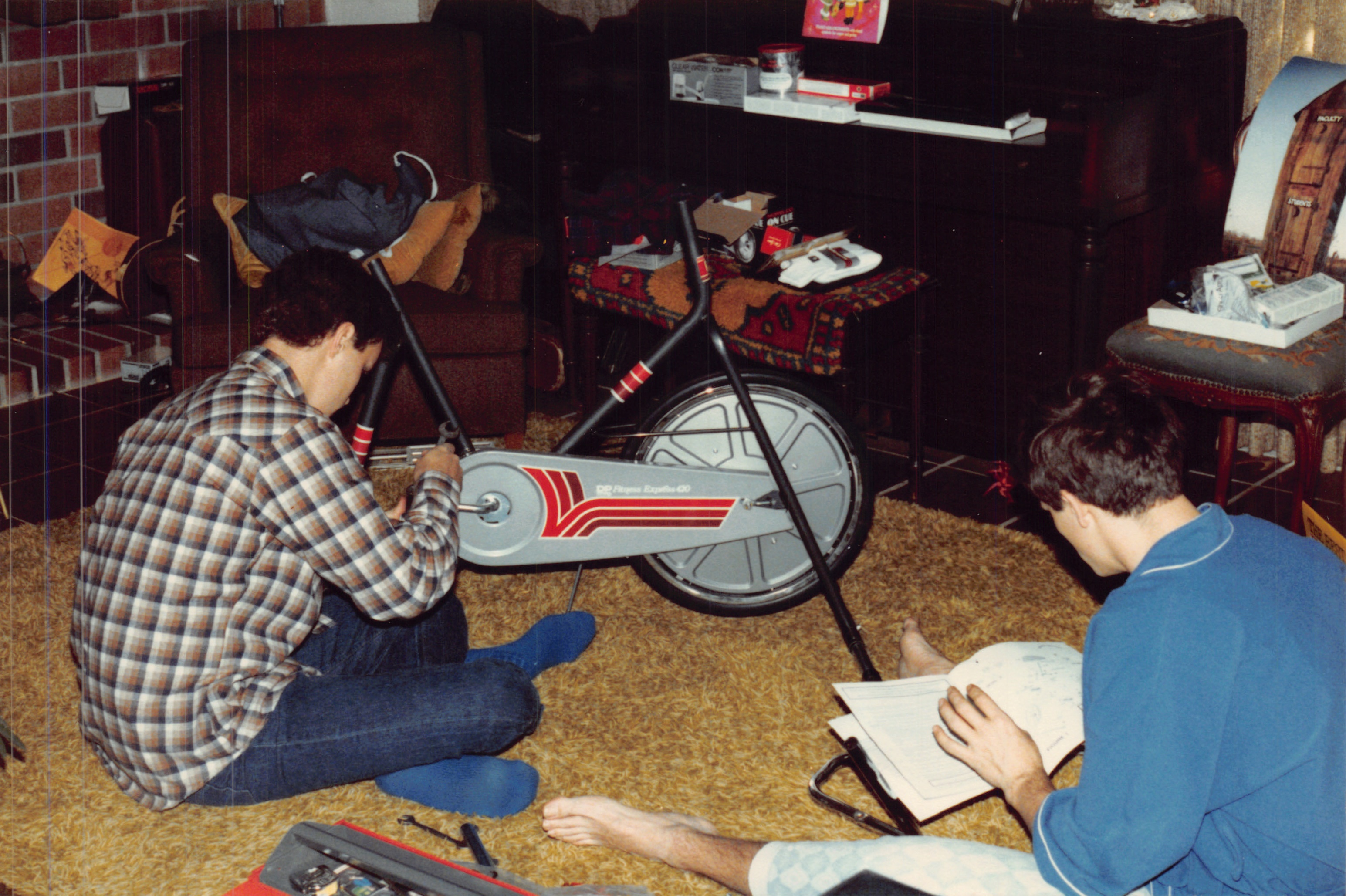 1984_496.jpg