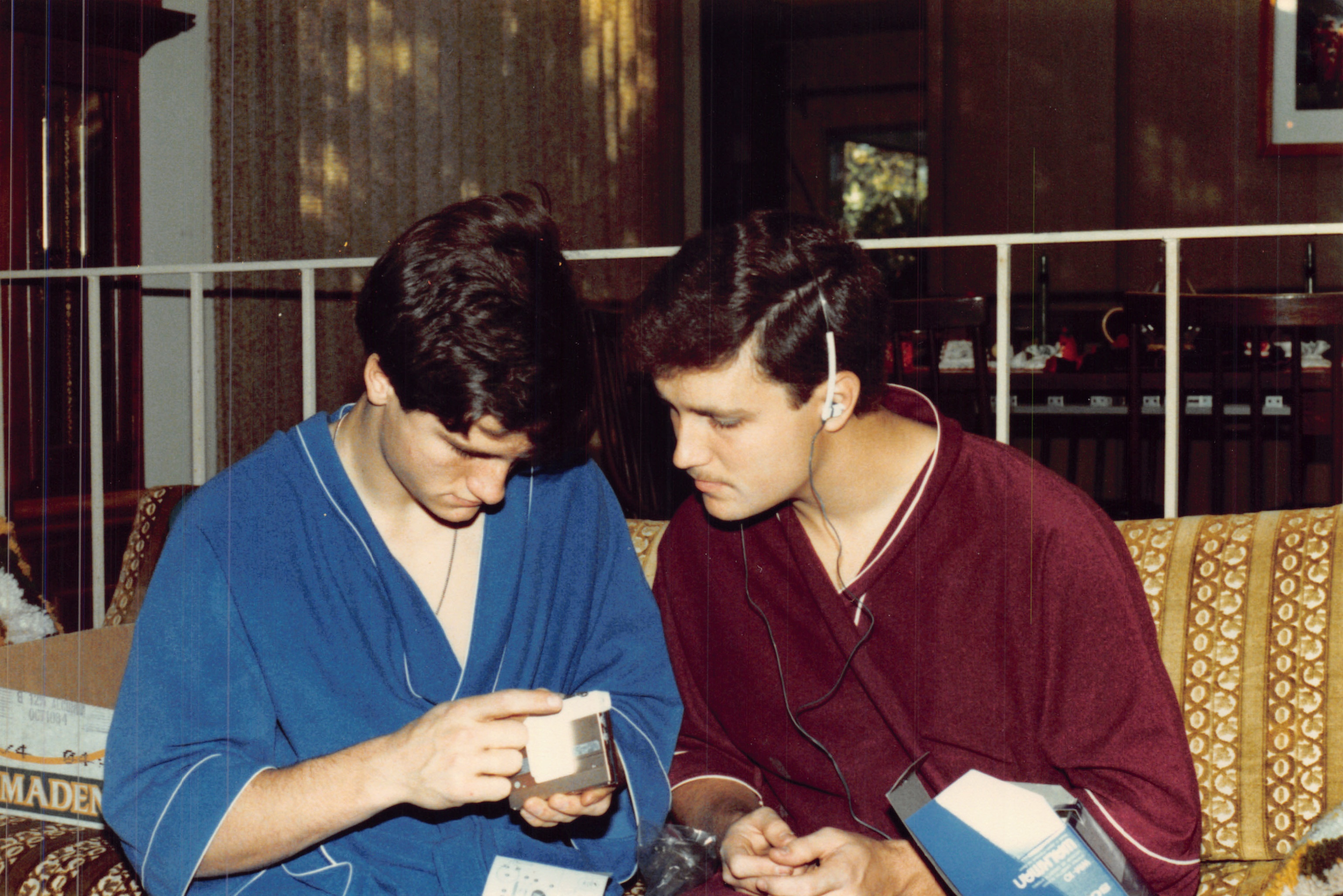 1984_502.jpg