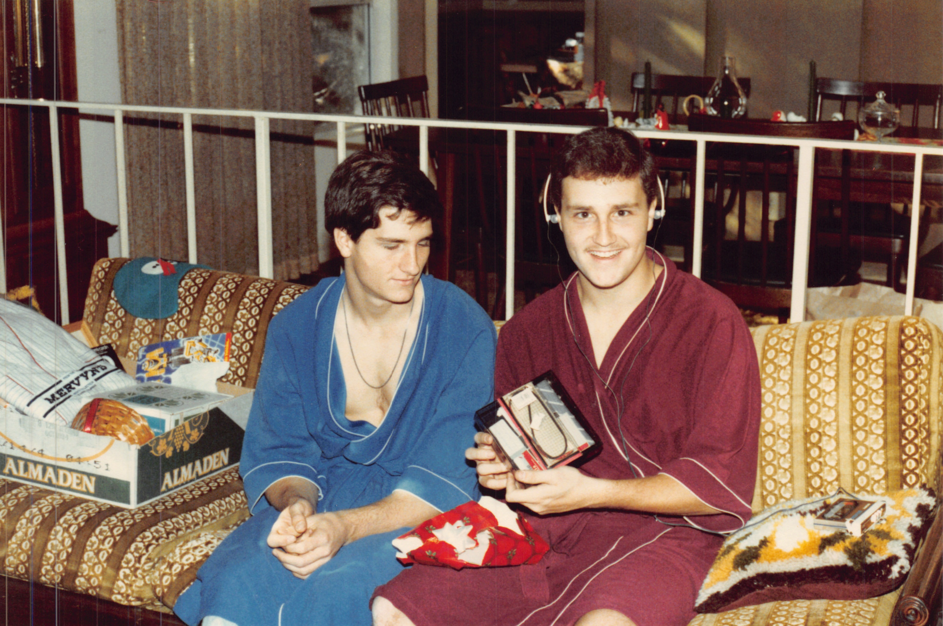 1984_506.jpg