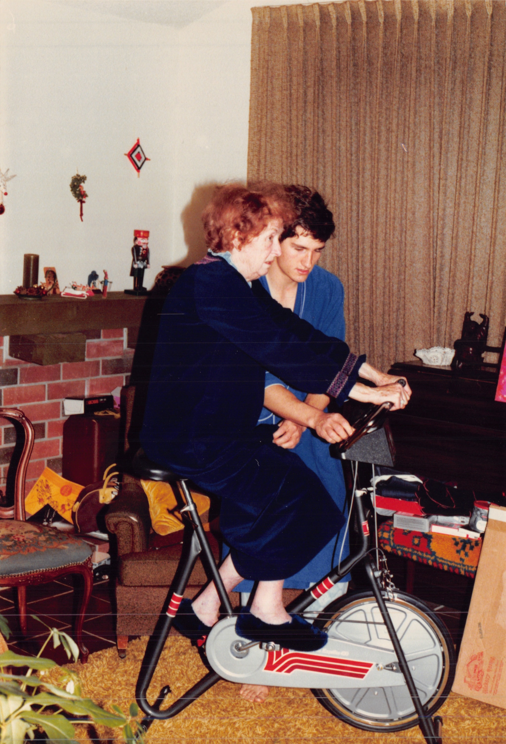1984_516.jpg