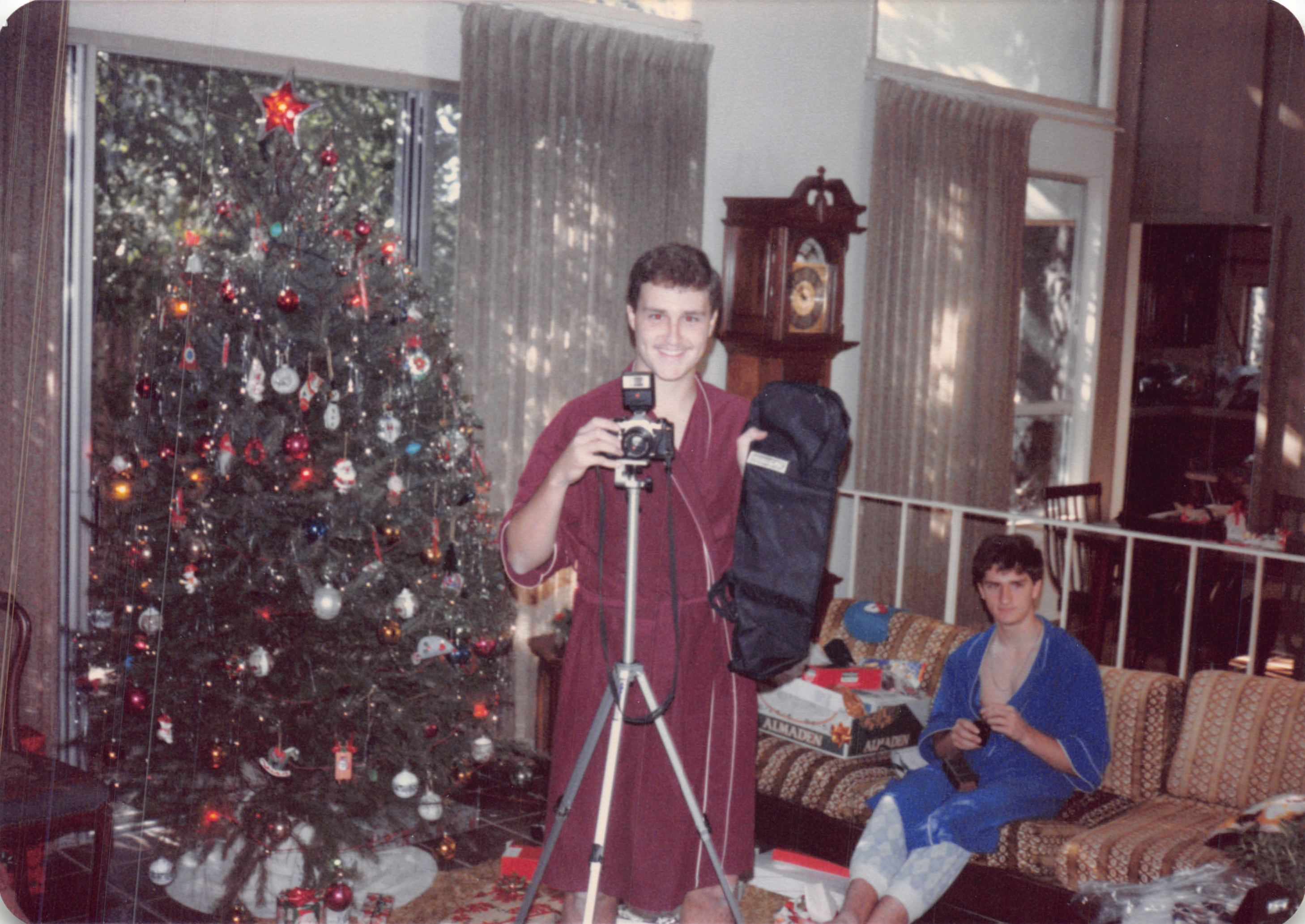 1984_626.jpg