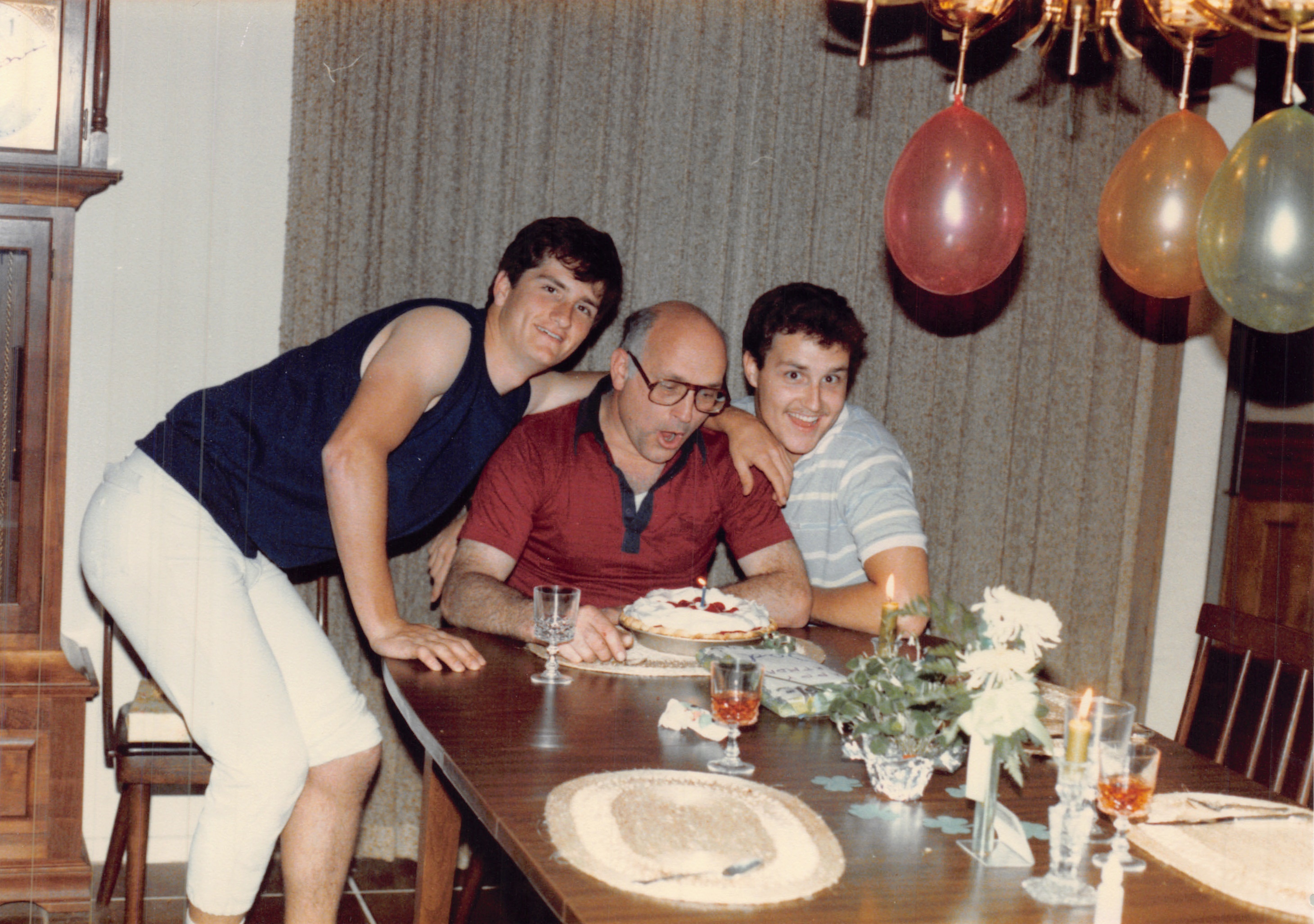 1985a_573.jpg