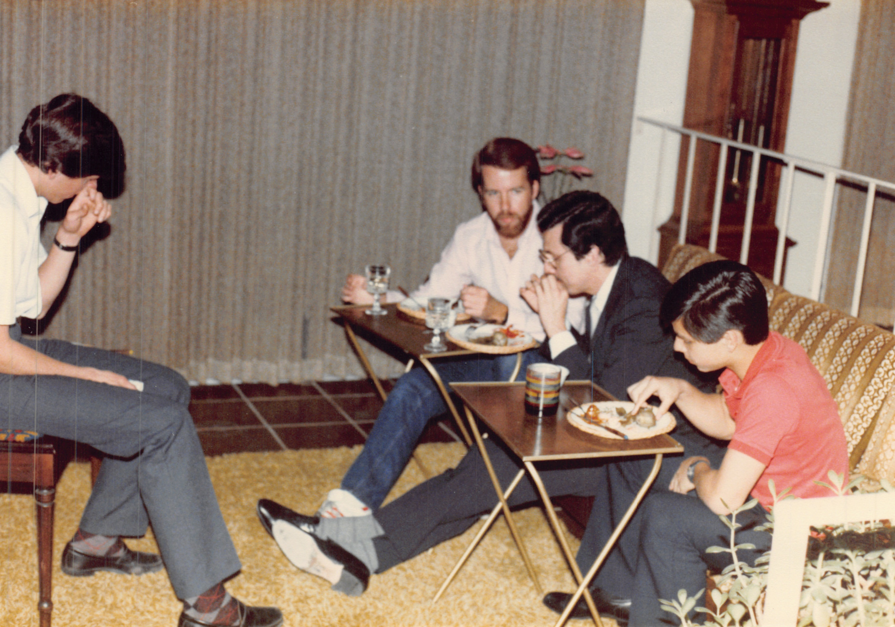 1985a_579.jpg