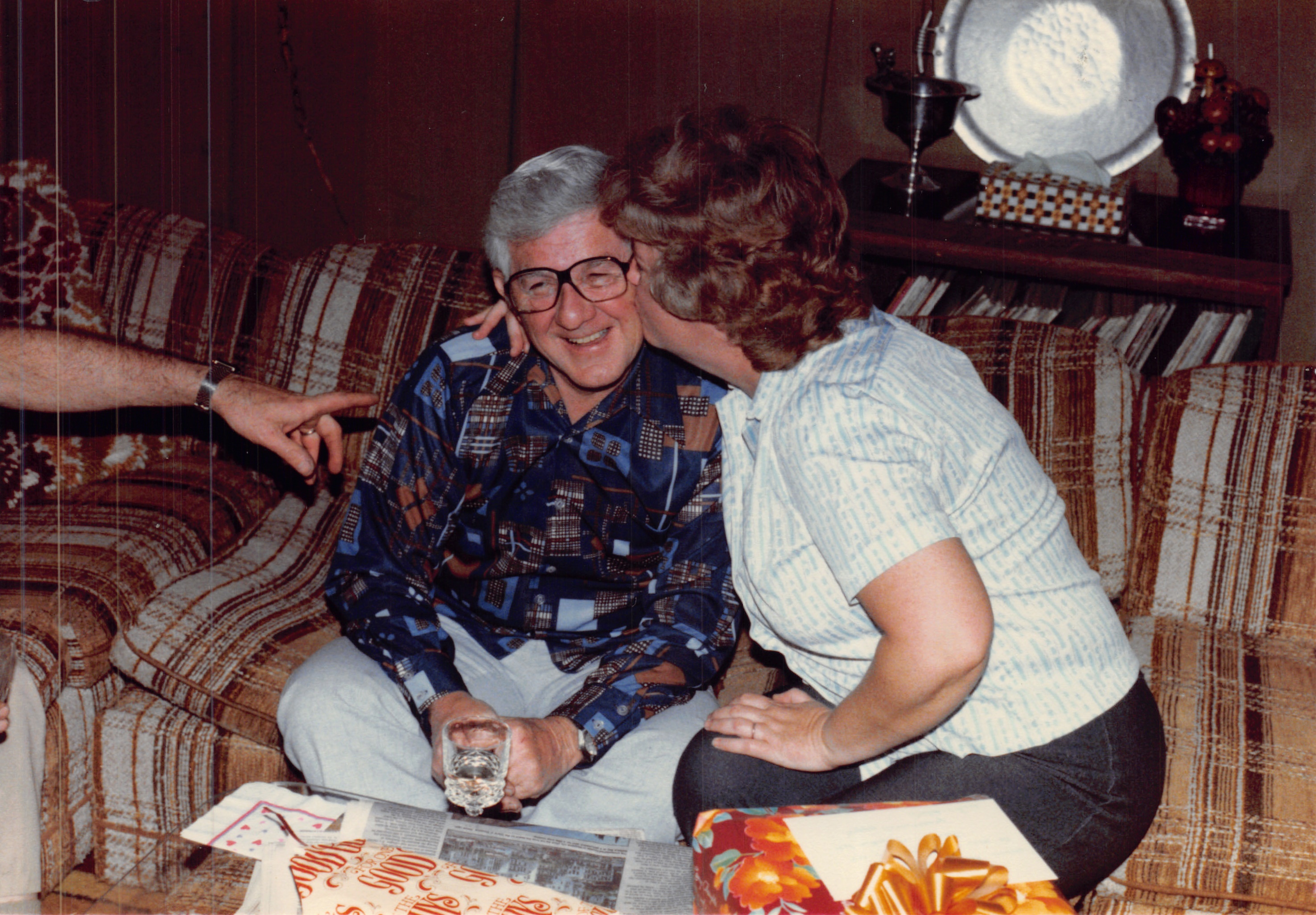 1985a_586.jpg