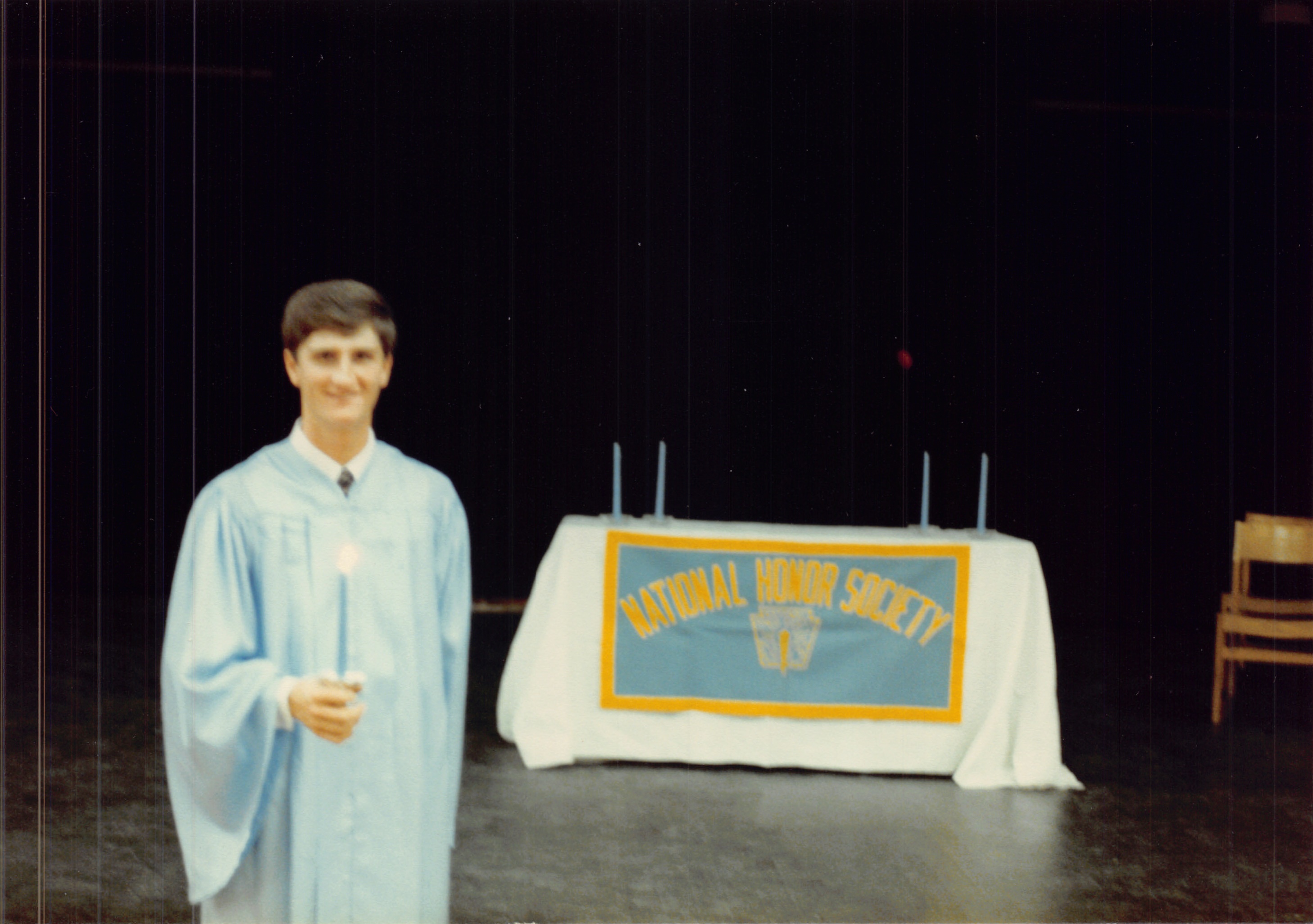1985a_614.jpg