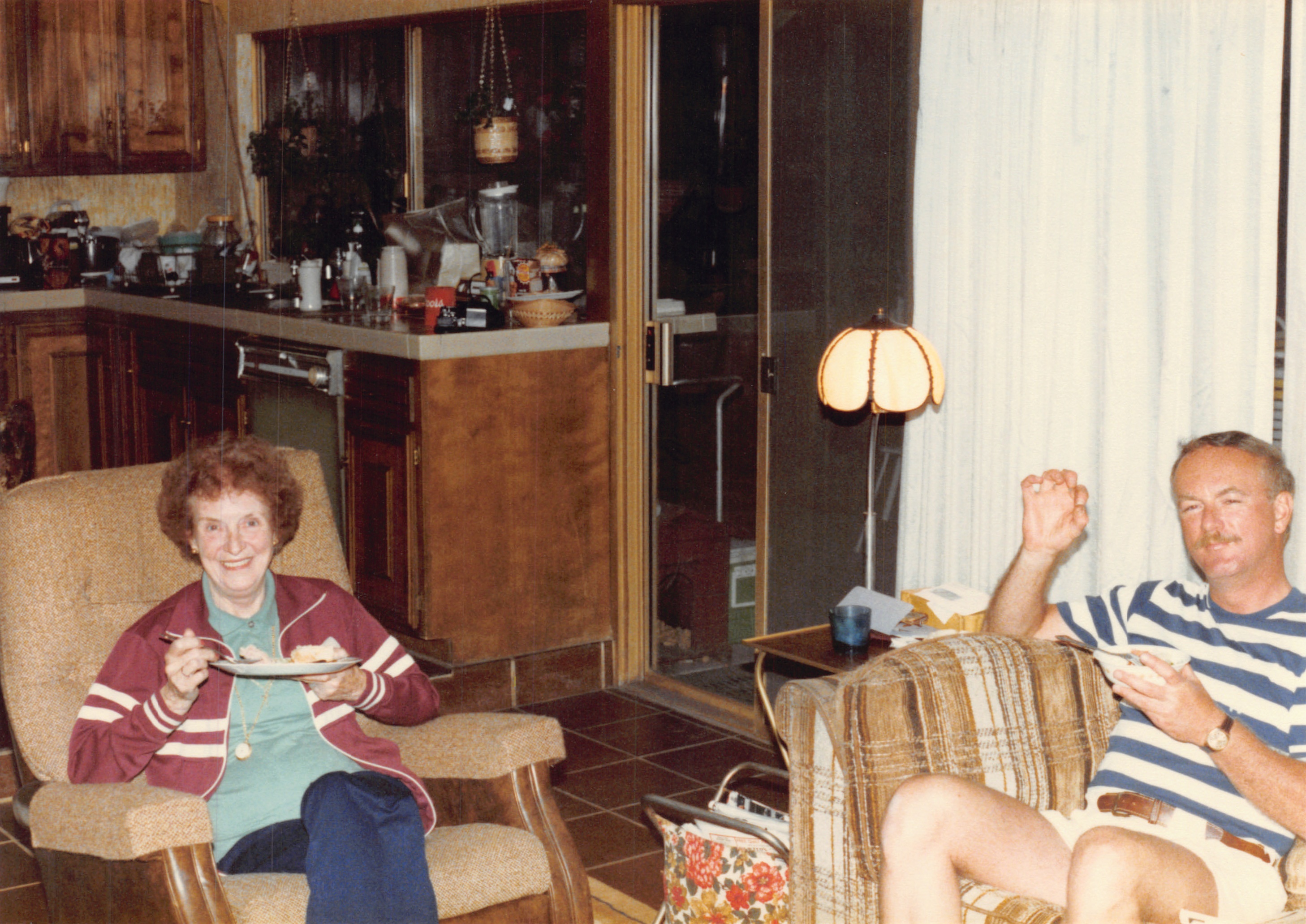 1985b_022.jpg