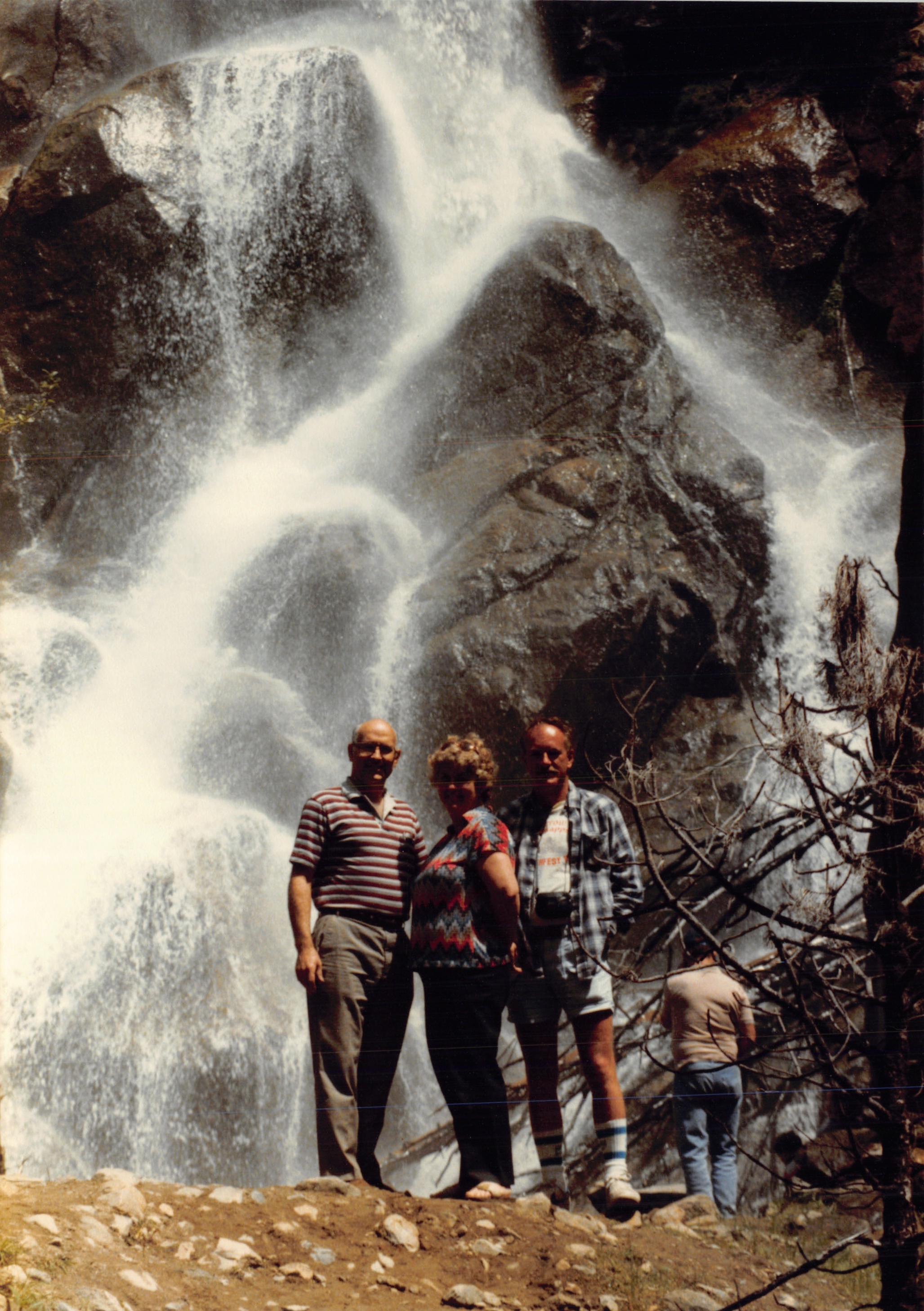 1985b_033.jpg