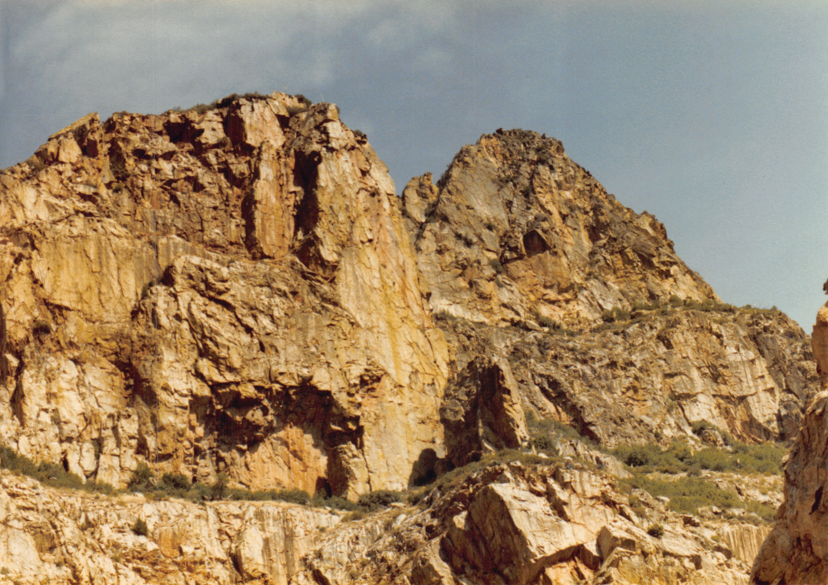 1985b_068.jpg