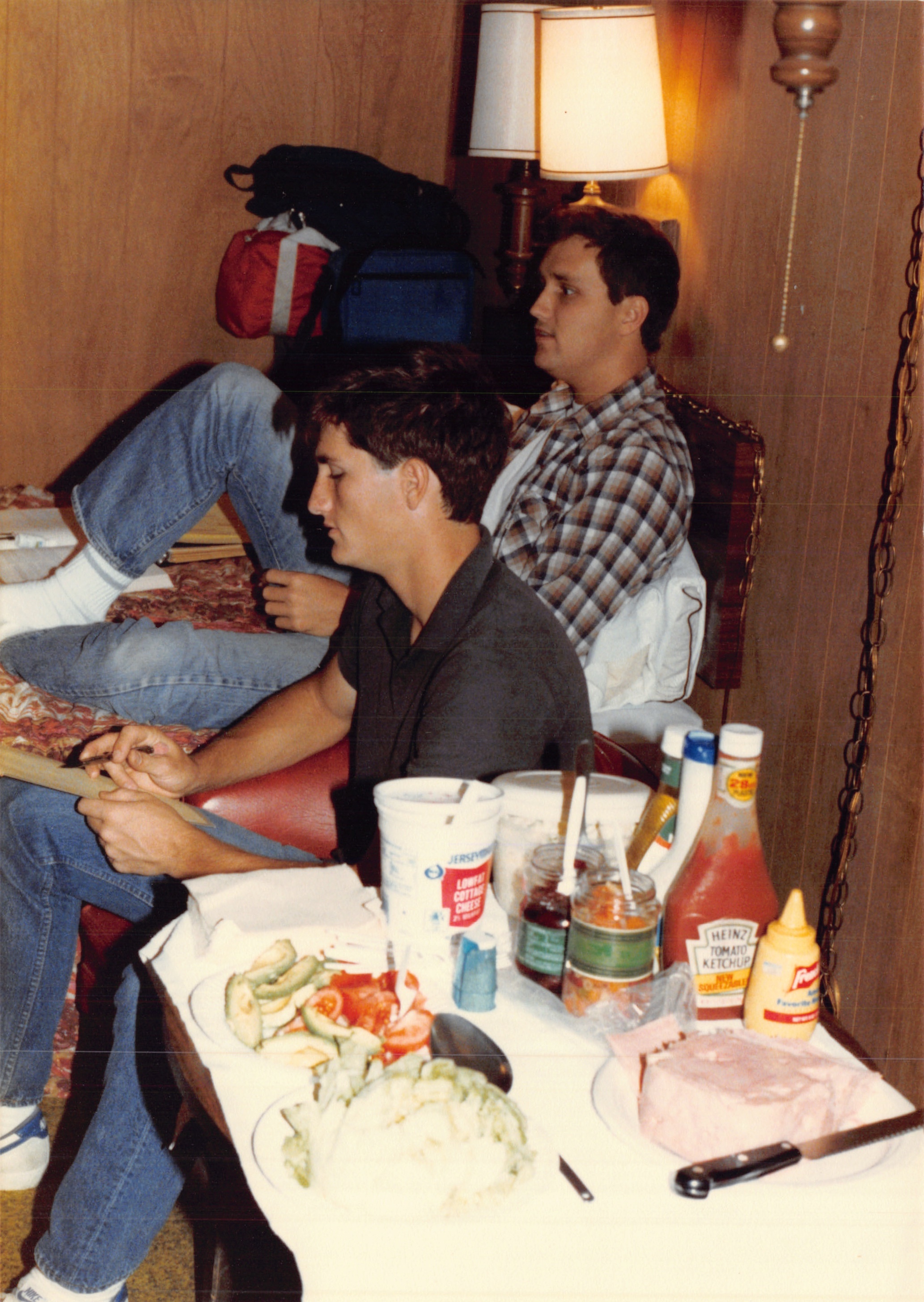 1985b_073.jpg