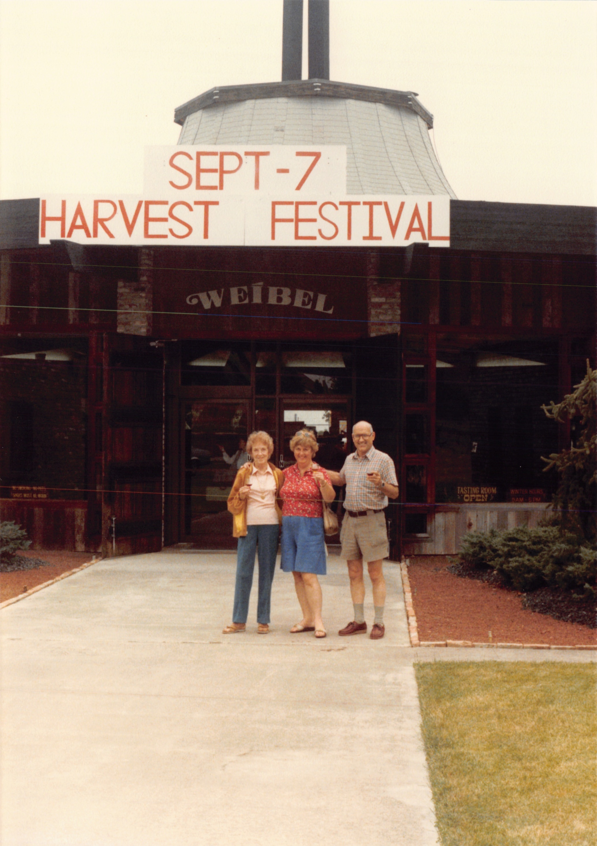 1985b_083.jpg
