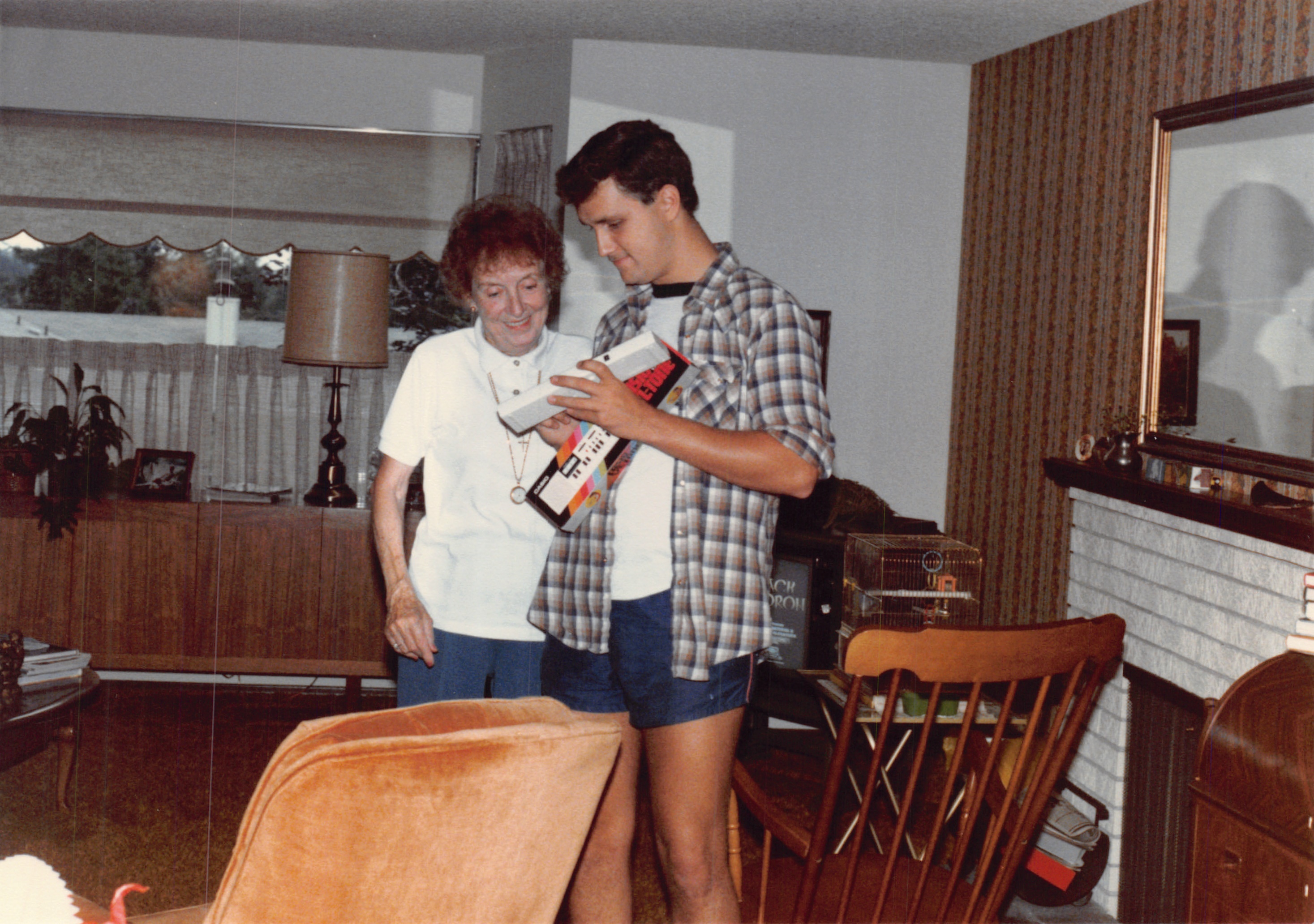 1985b_089.jpg