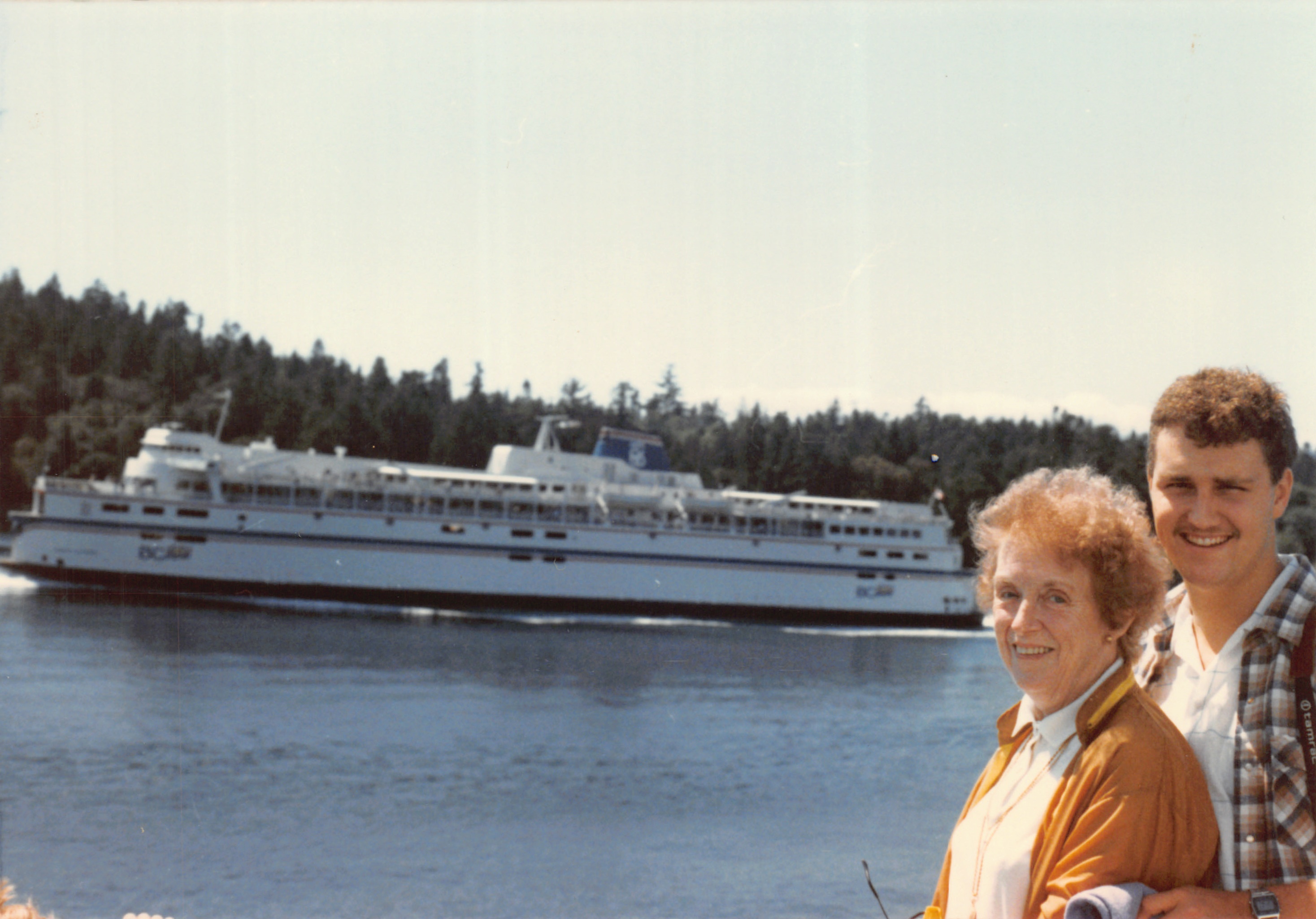 1985b_102d.jpg