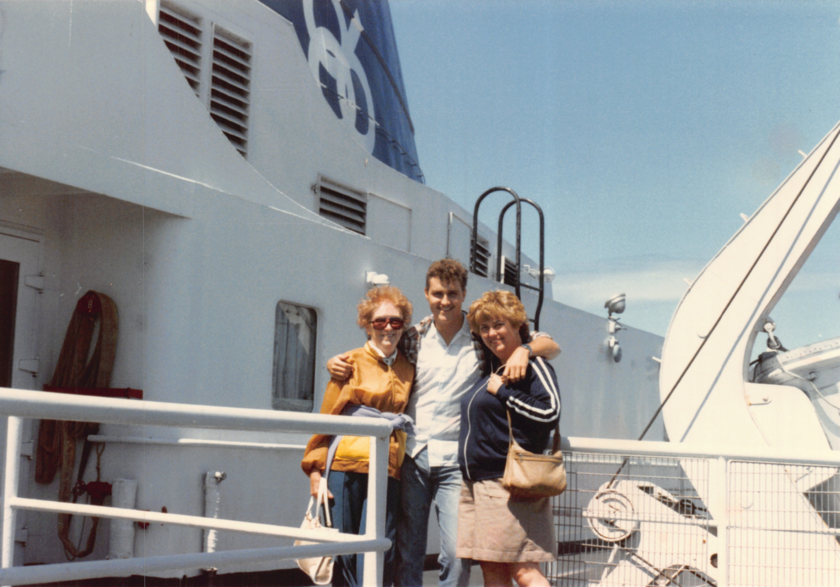 1985b_104.jpg