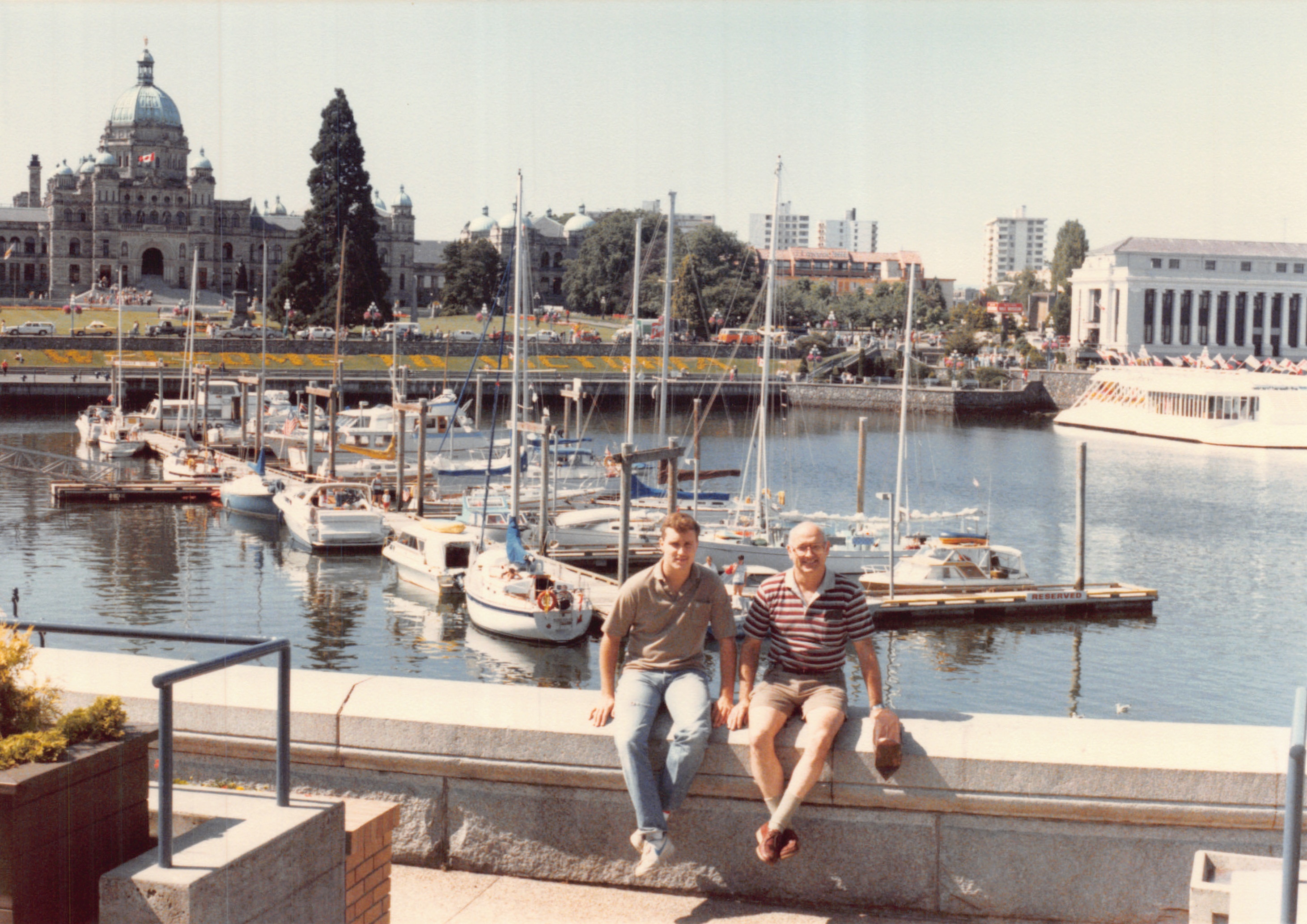1985b_113.jpg