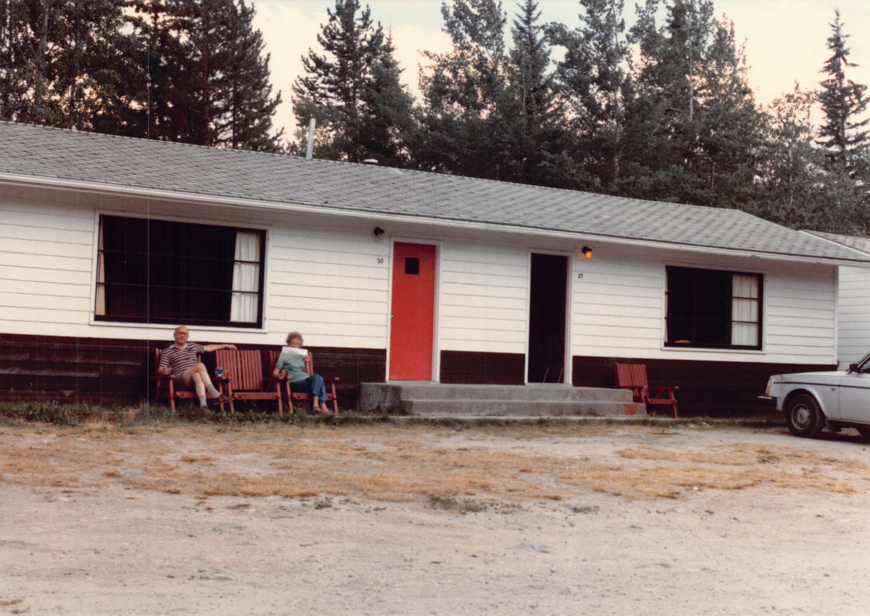 1985b_127.jpg