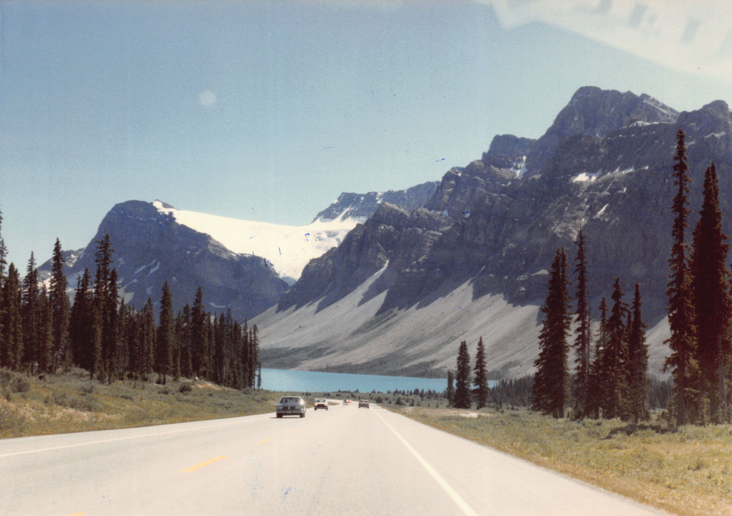 1985b_137a.jpg