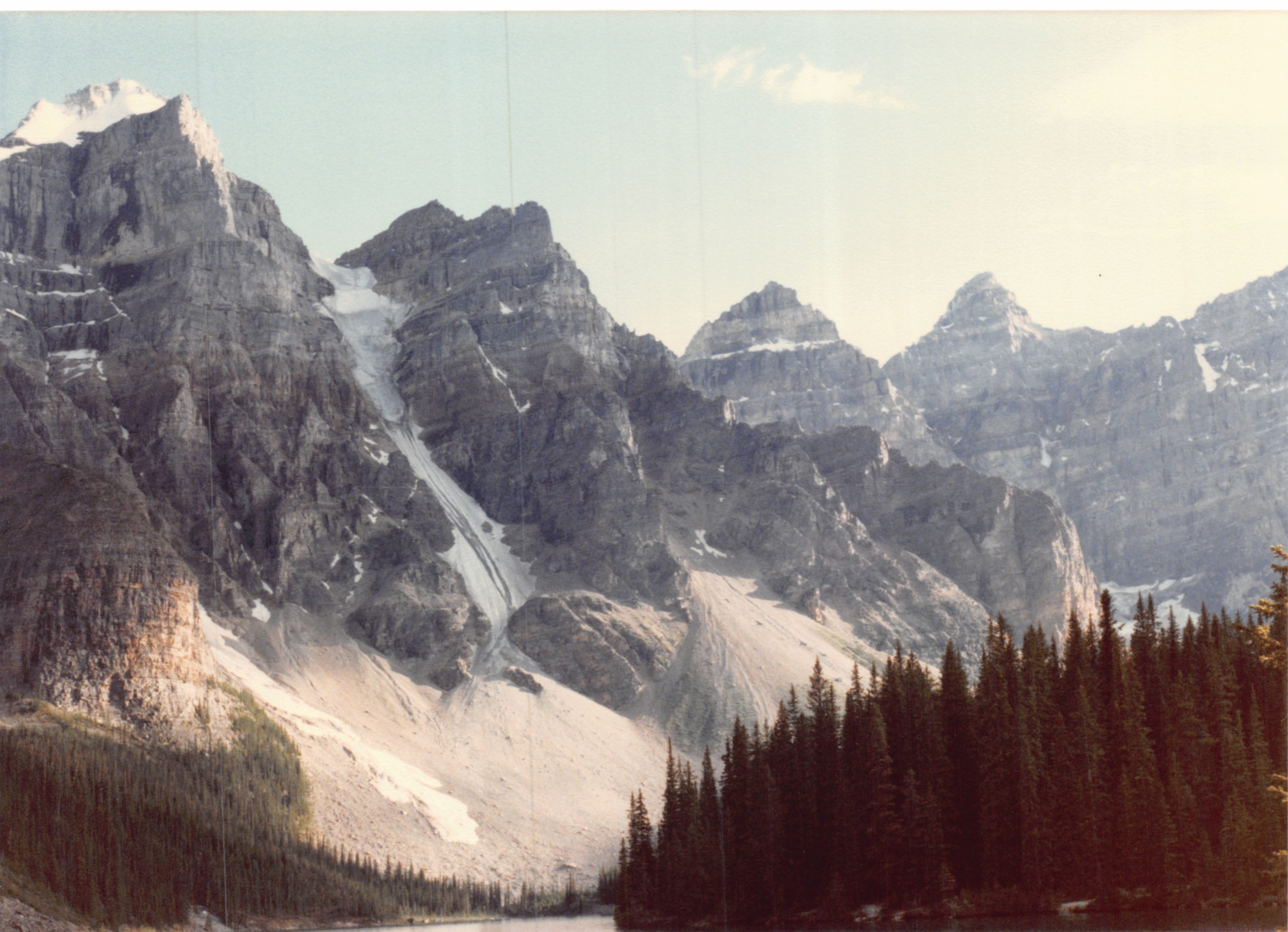 1985b_142.jpg