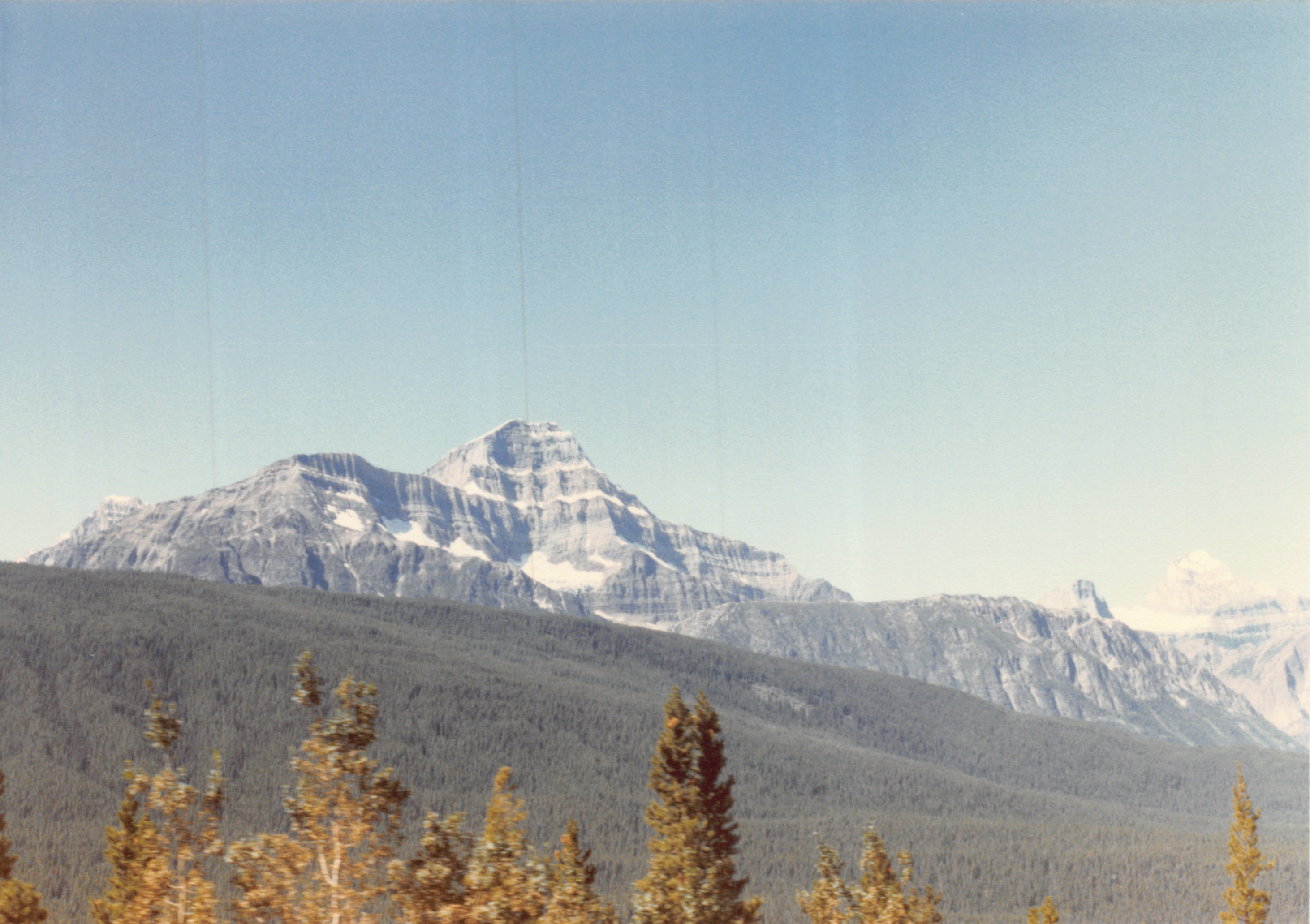 1985b_143.jpg