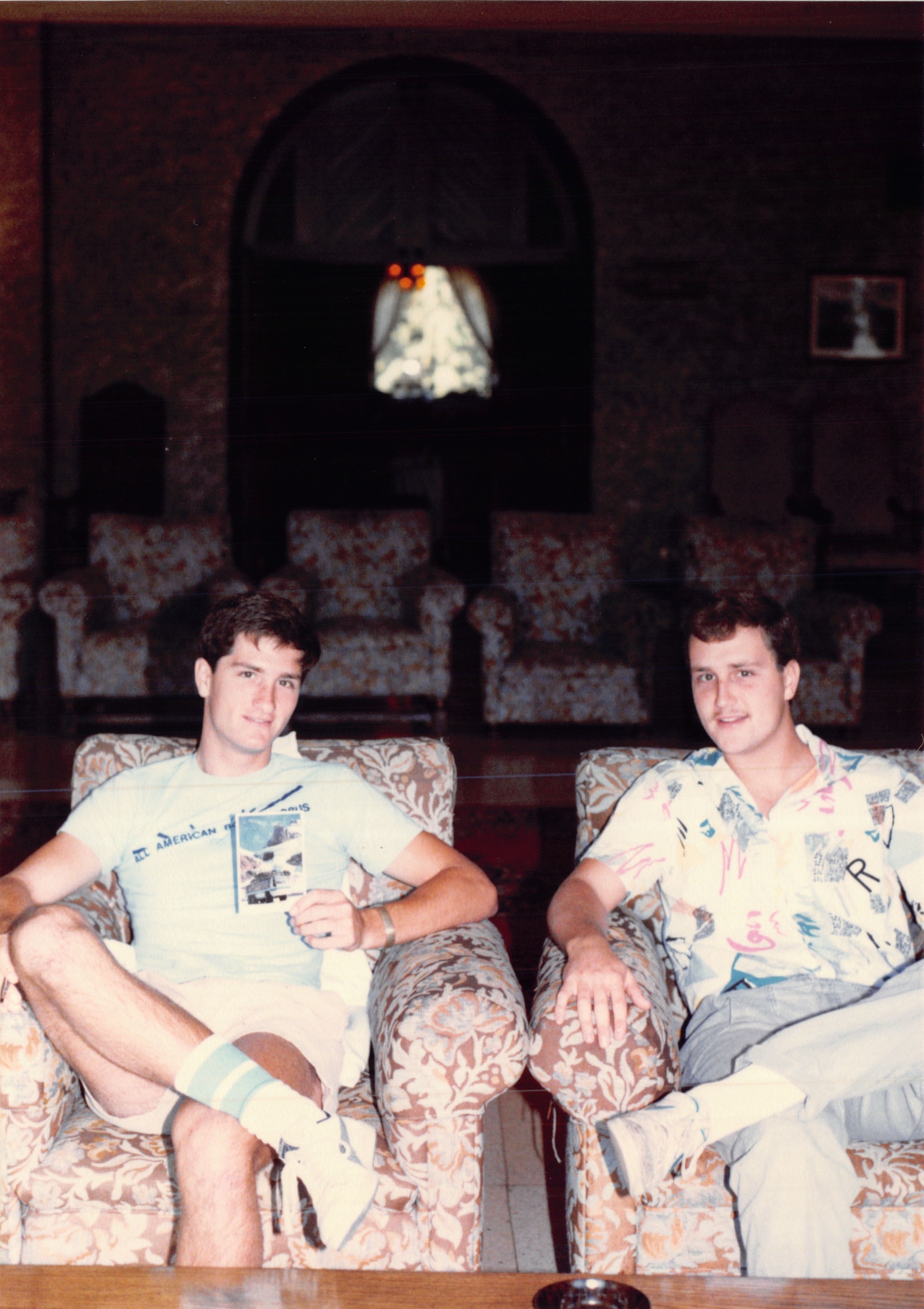1985b_148.jpg