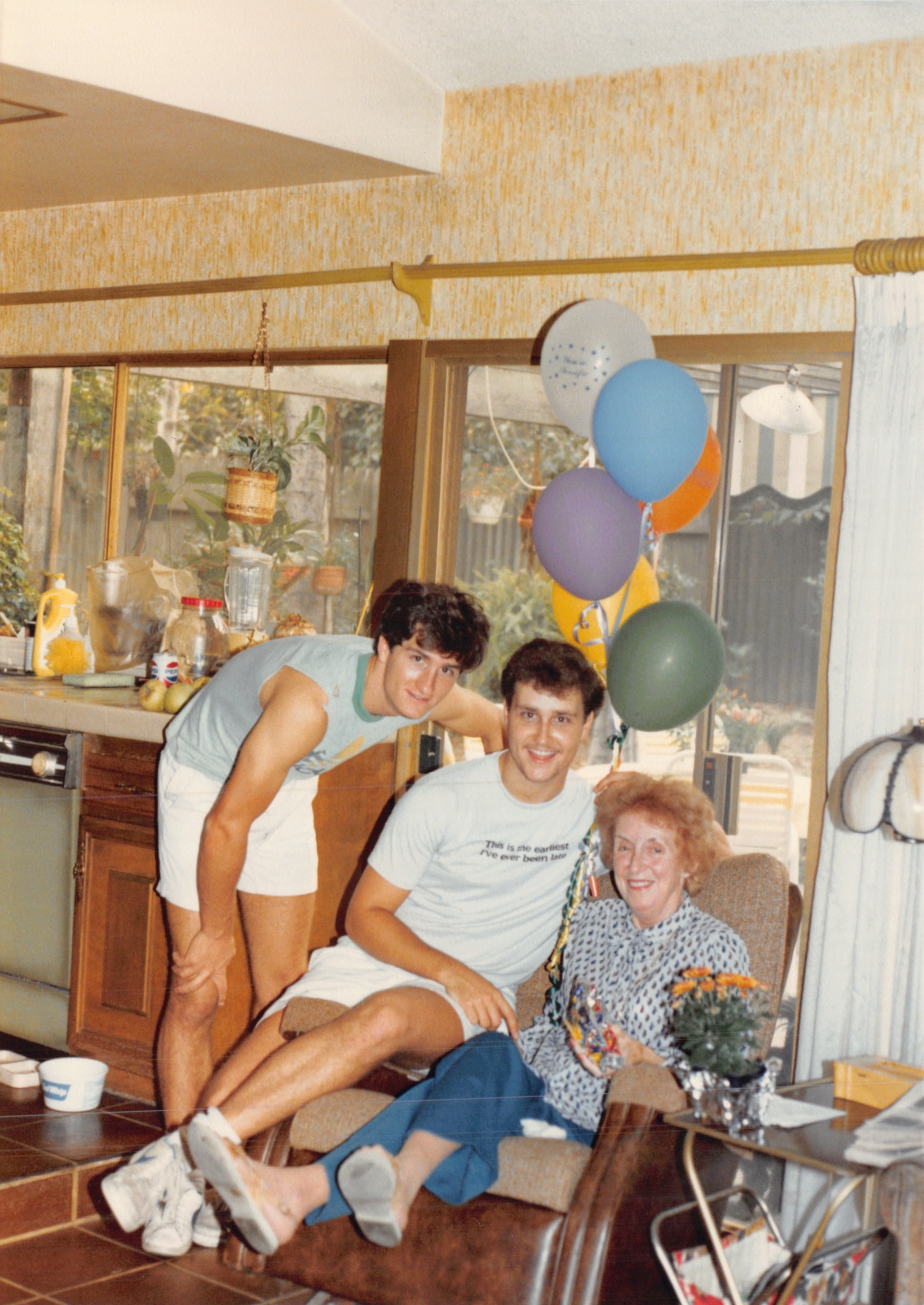 1985b_184.jpg