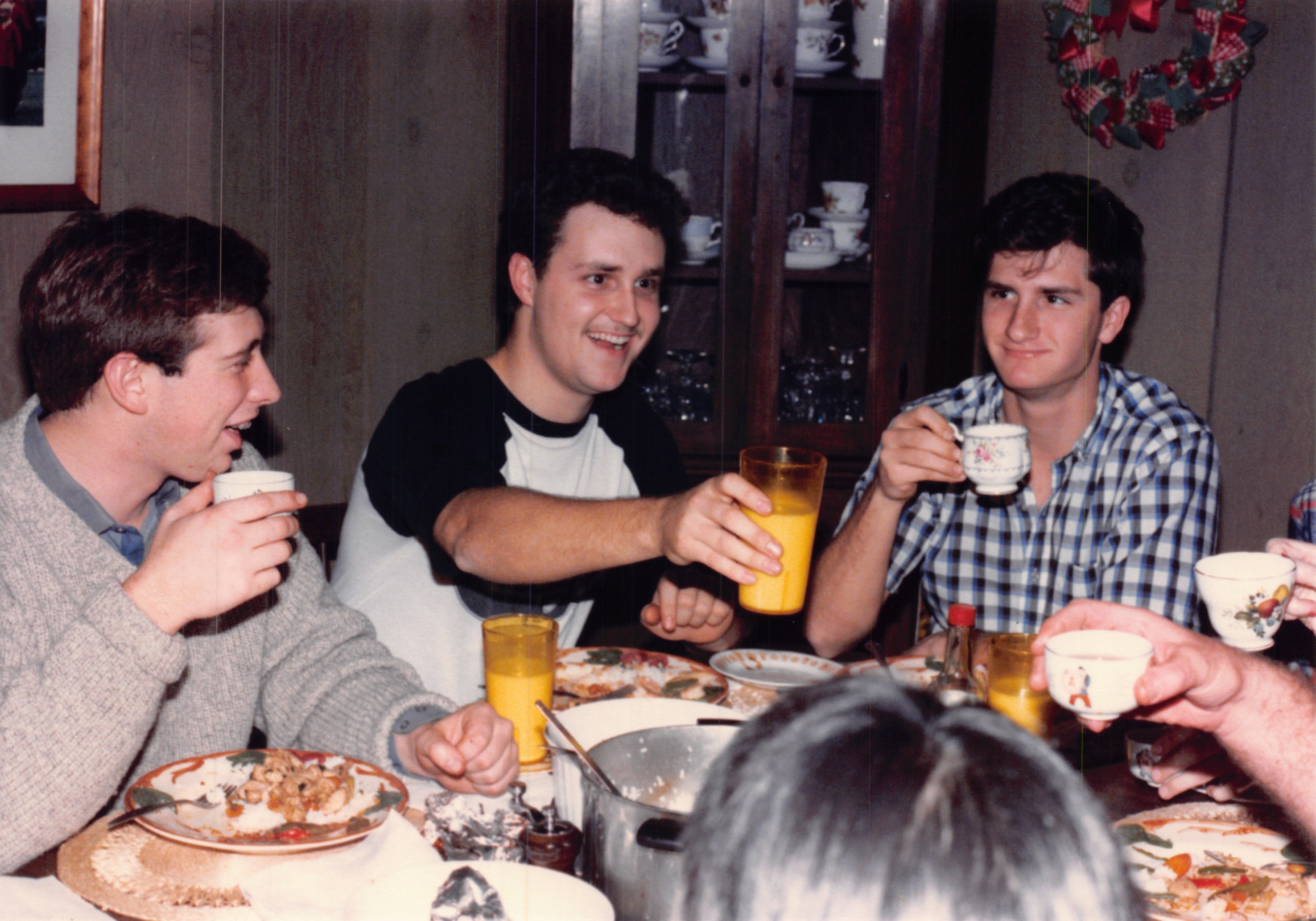 1985b_287.jpg