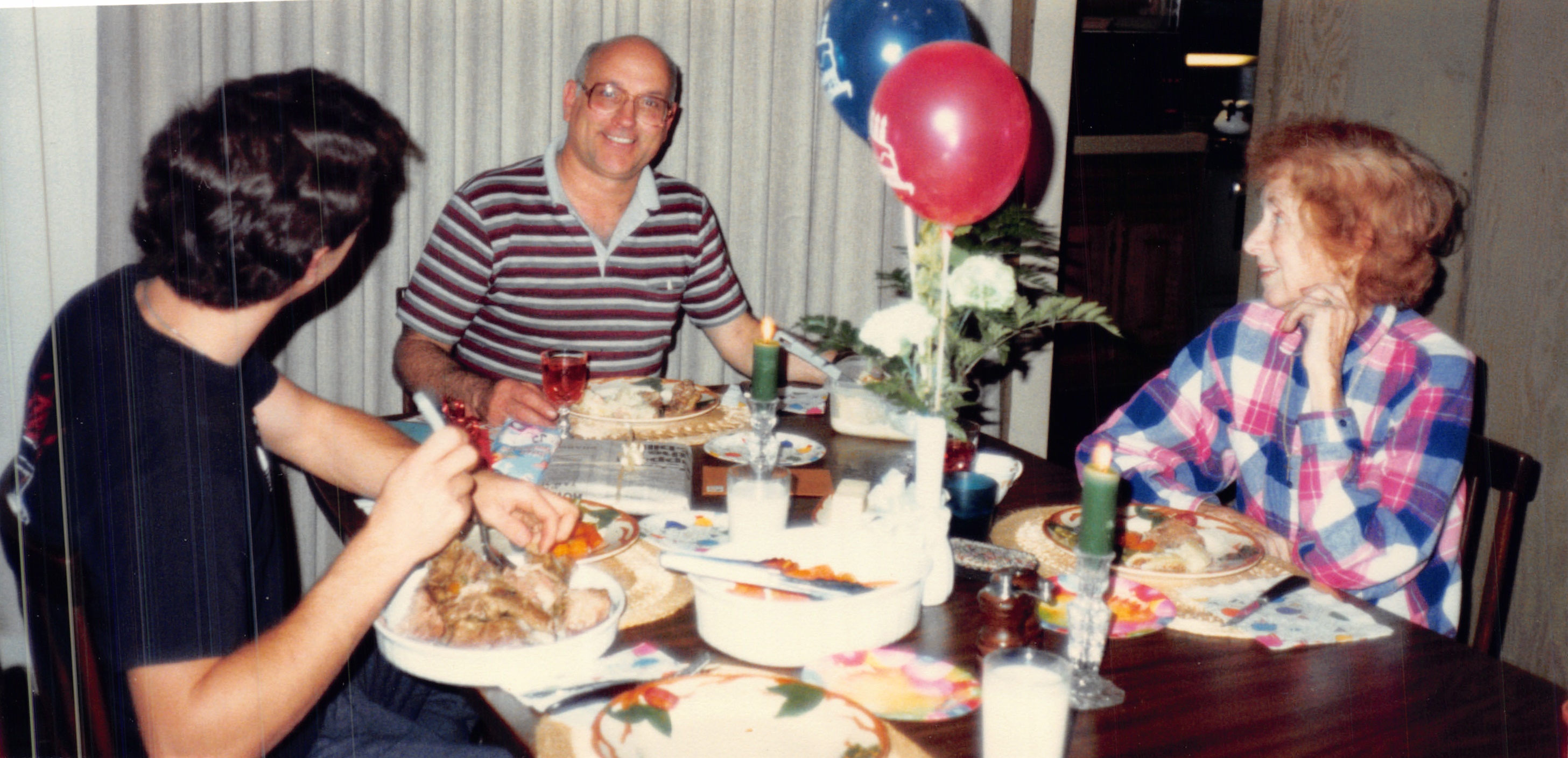 1987b_967.jpg
