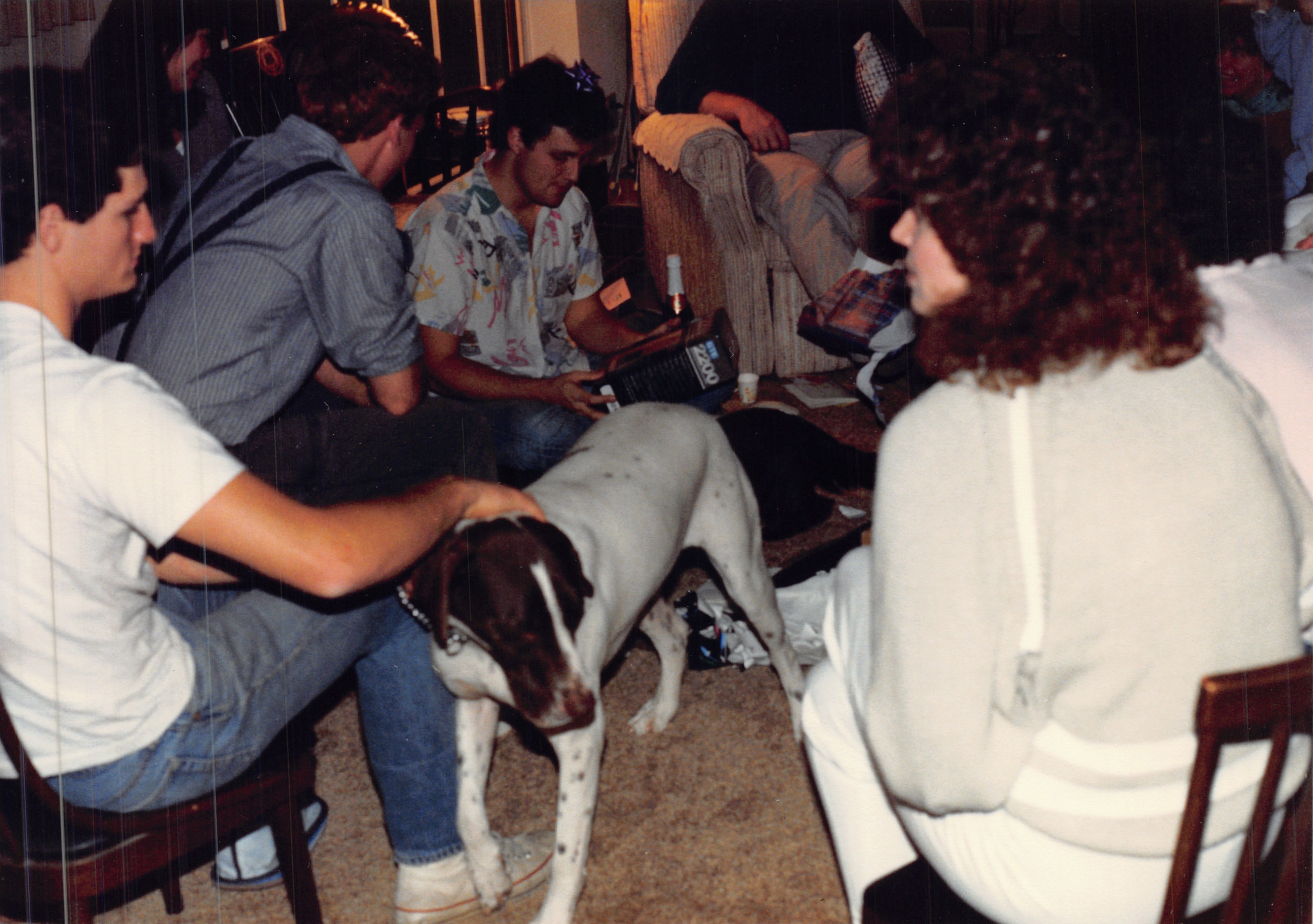 1987b_977.jpg