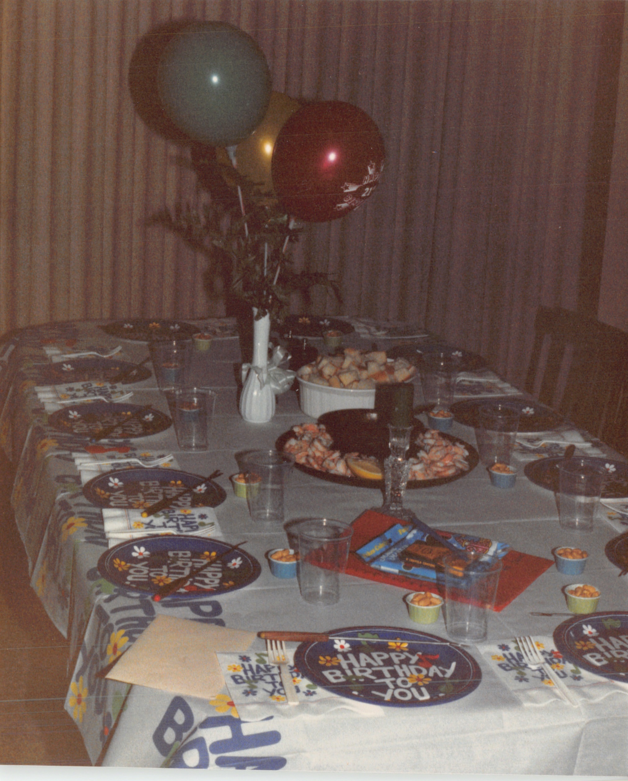 1987b_983.jpg