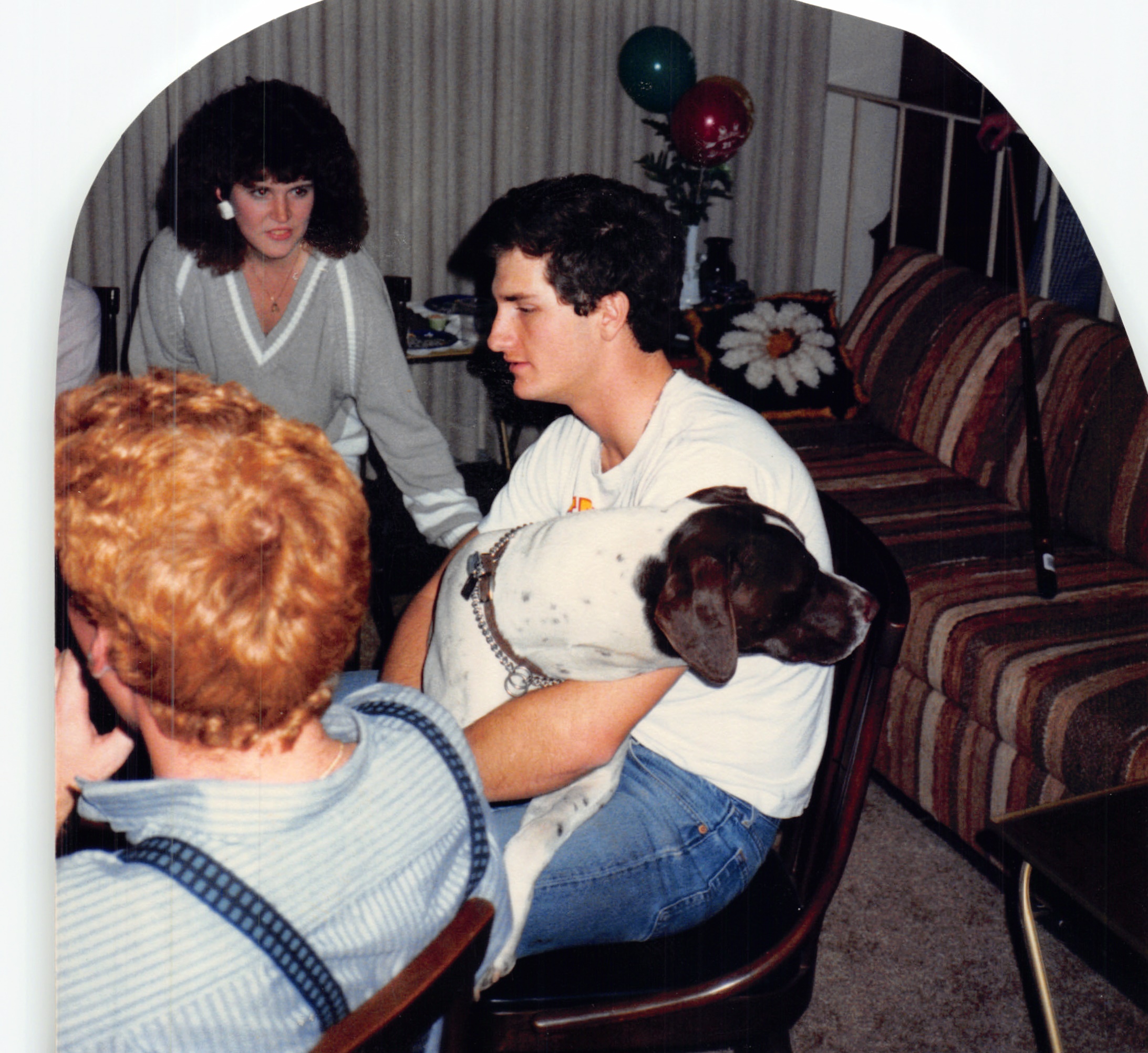 1987b_985.jpg