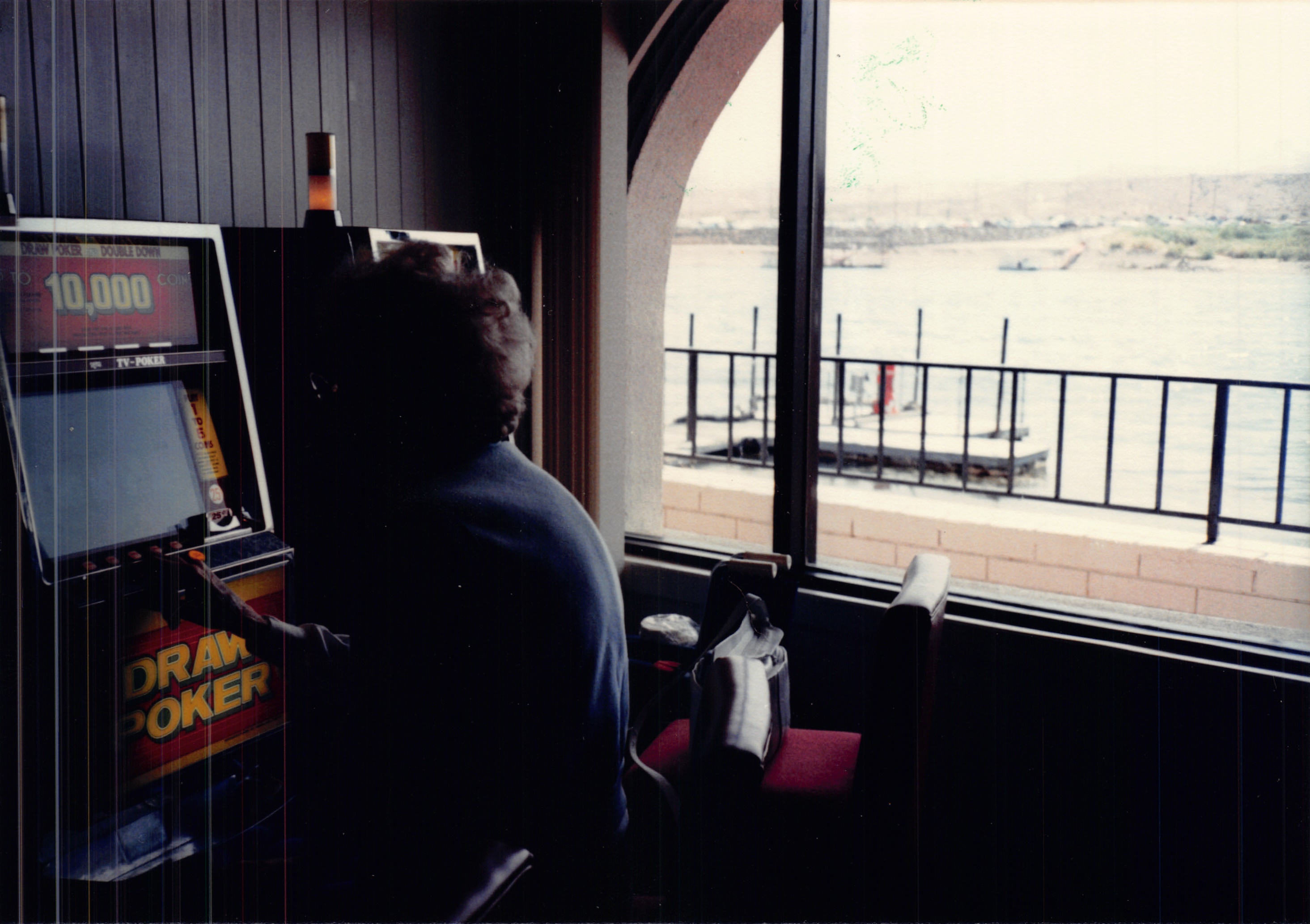1987c_008.jpg