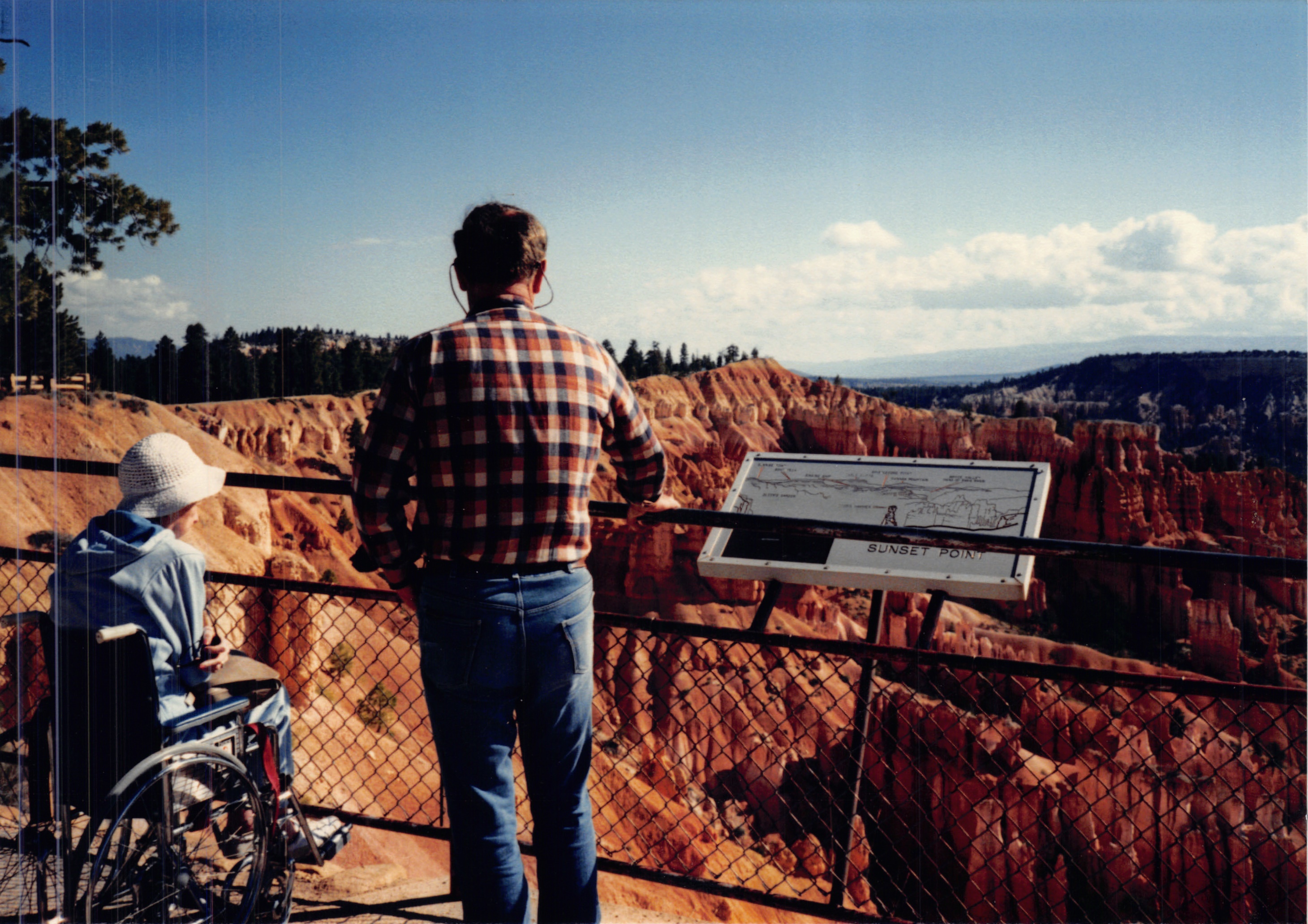 1987c_035.jpg