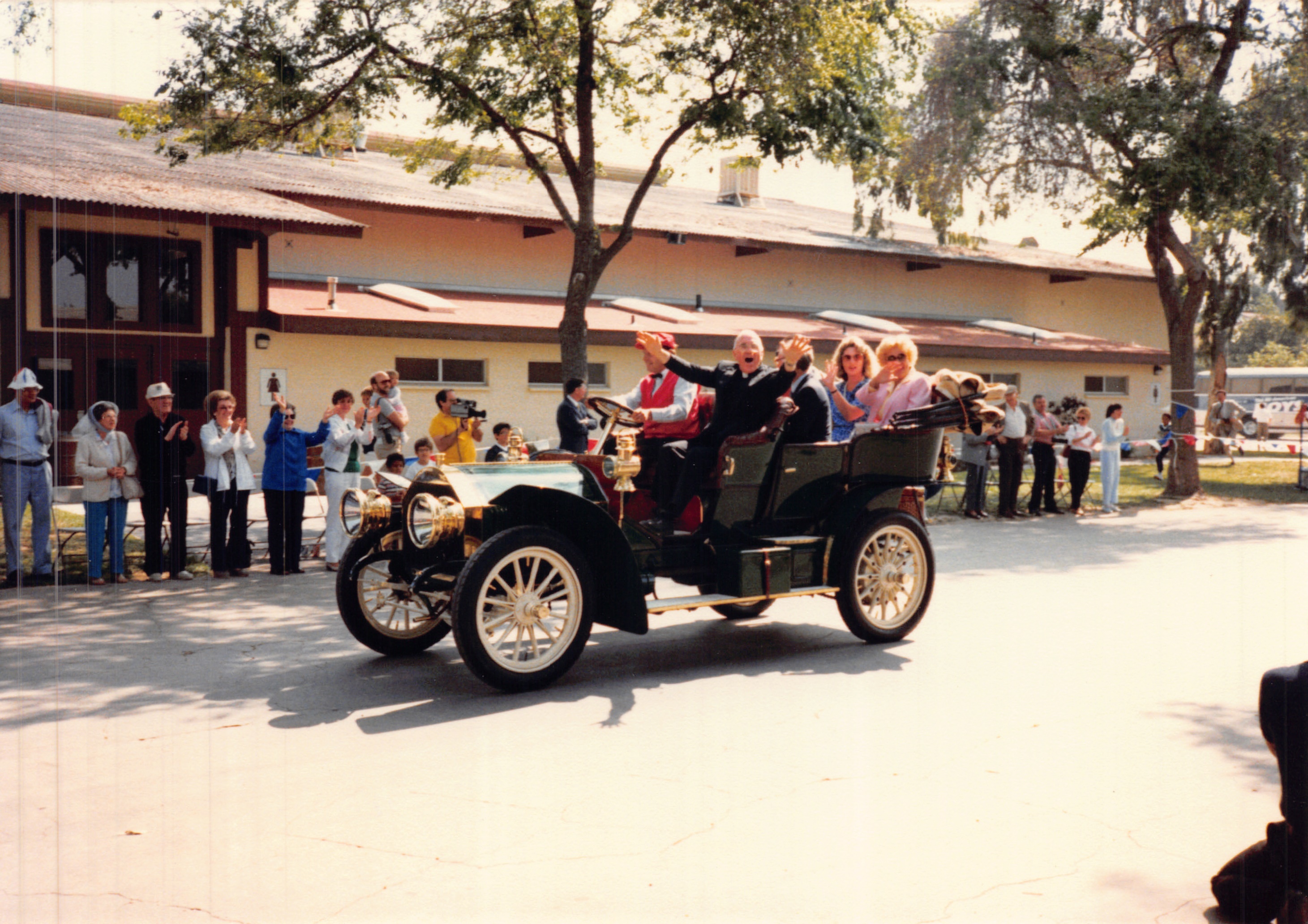 1987c_071.jpg