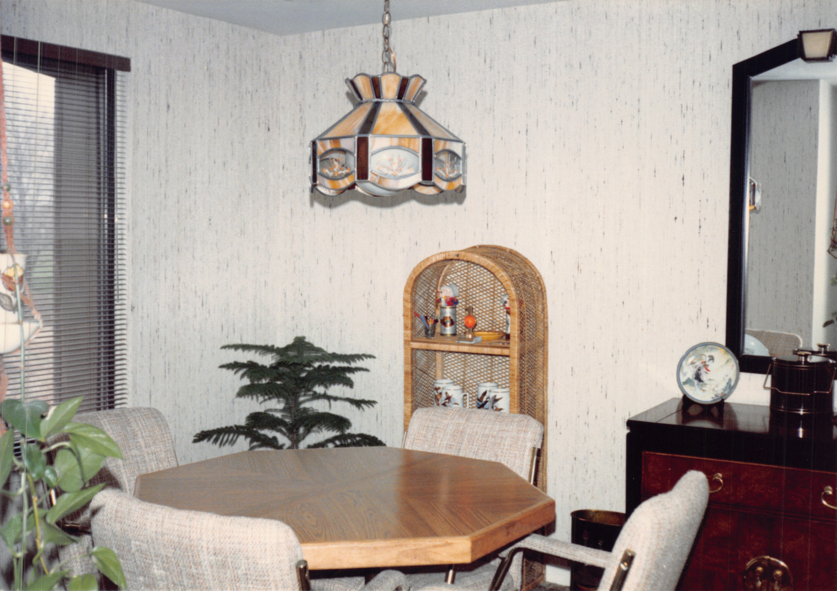 1987c_092.jpg