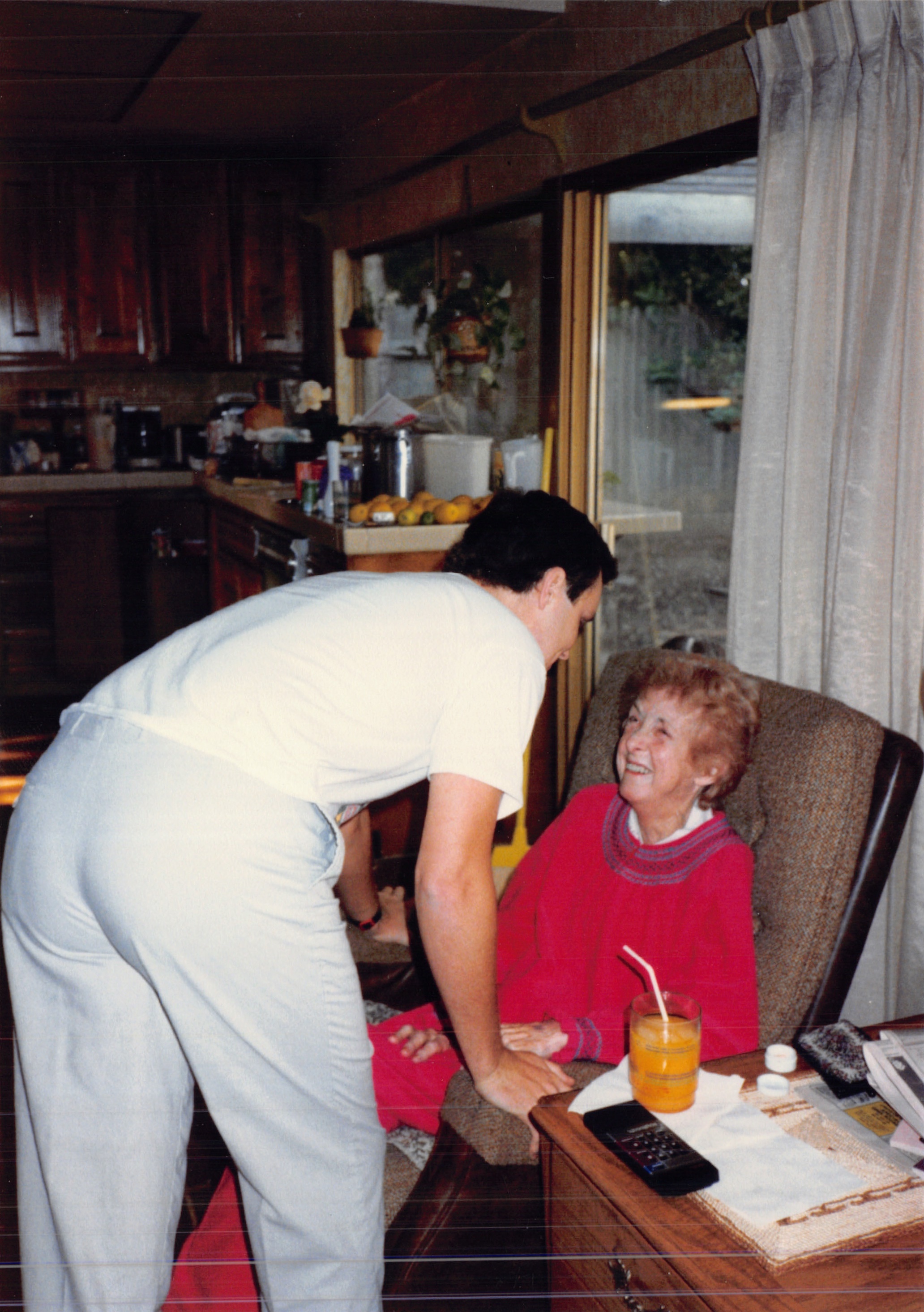 1987c_121.jpg