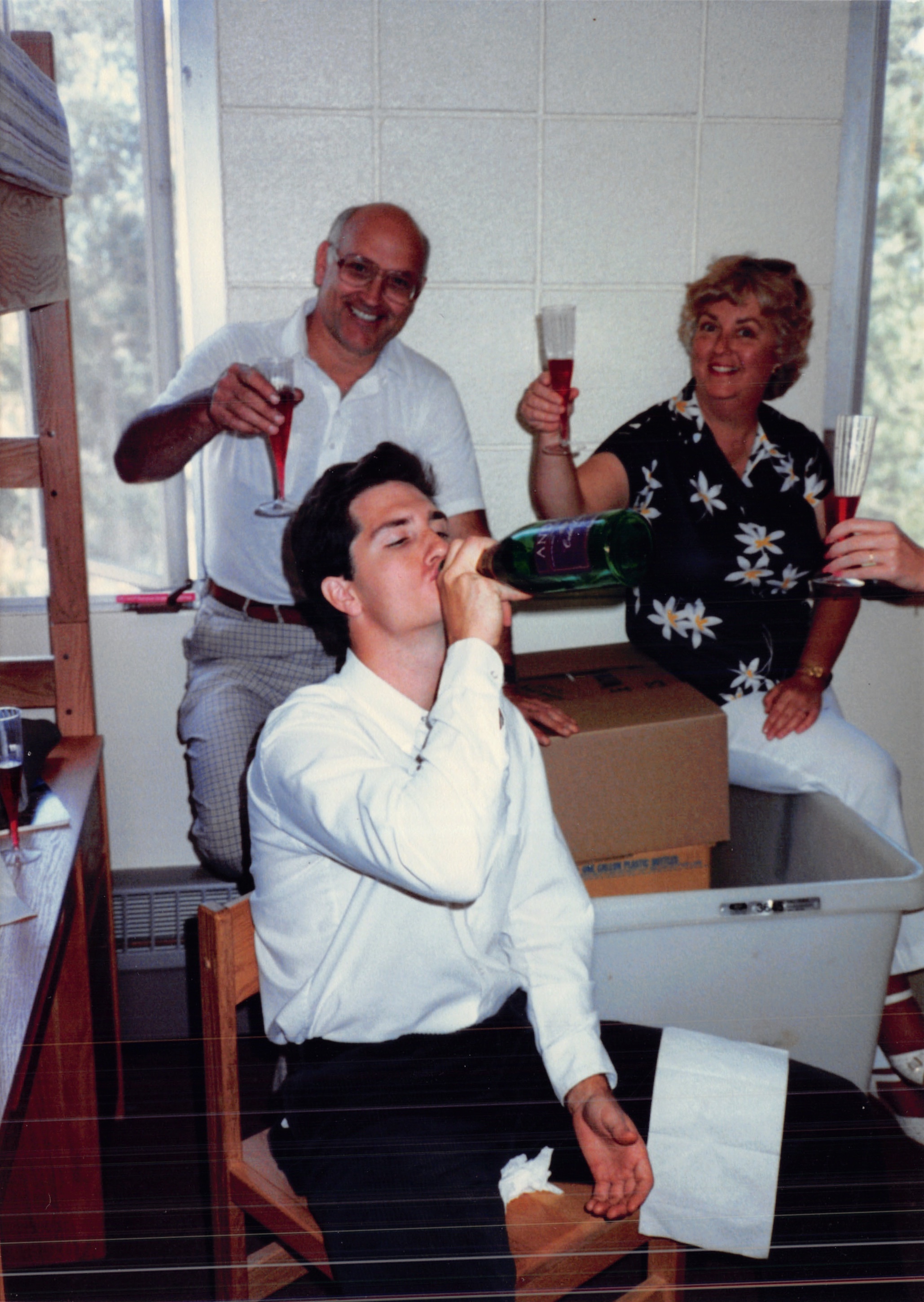1987c_127.jpg