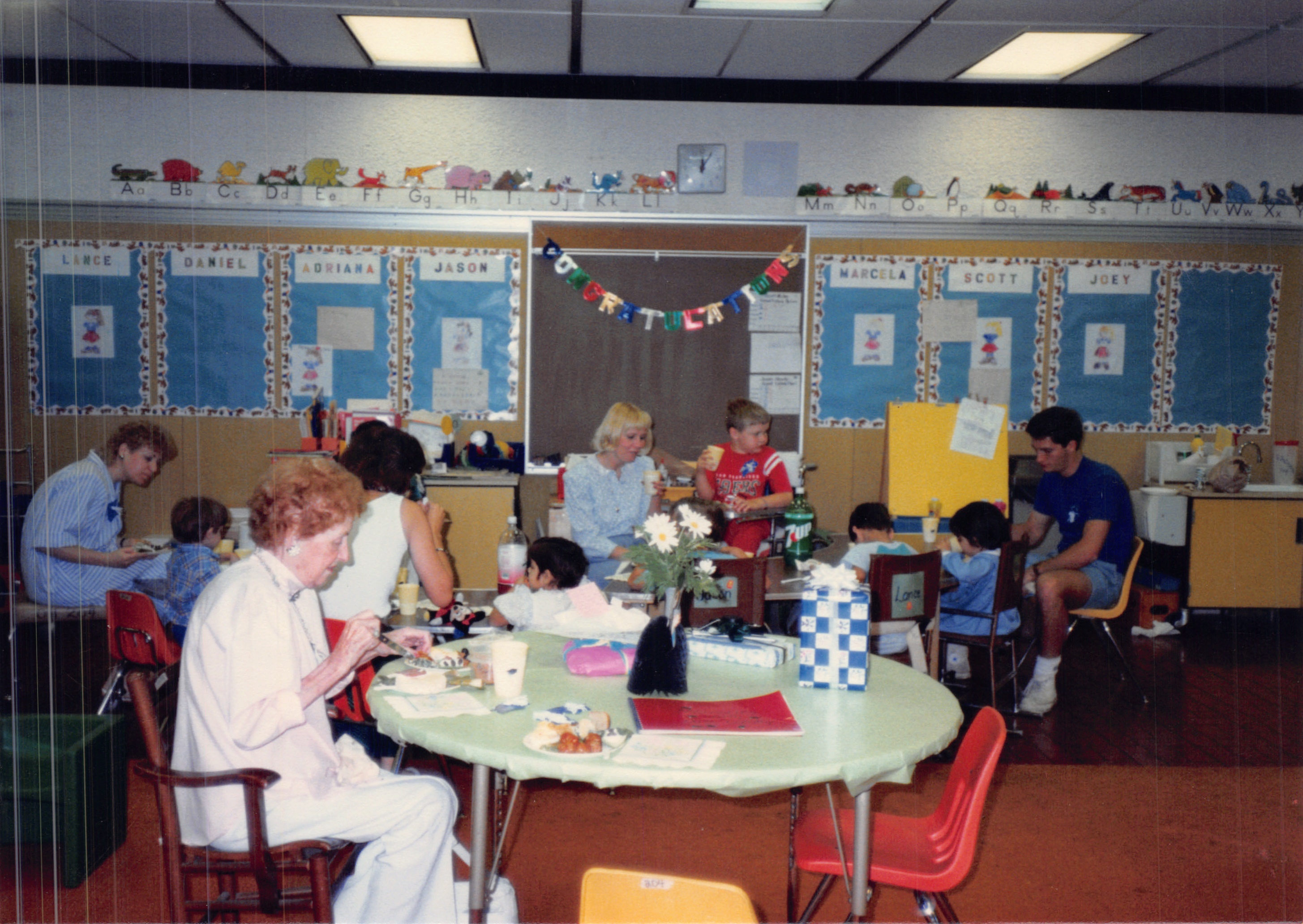 1987c_135.jpg
