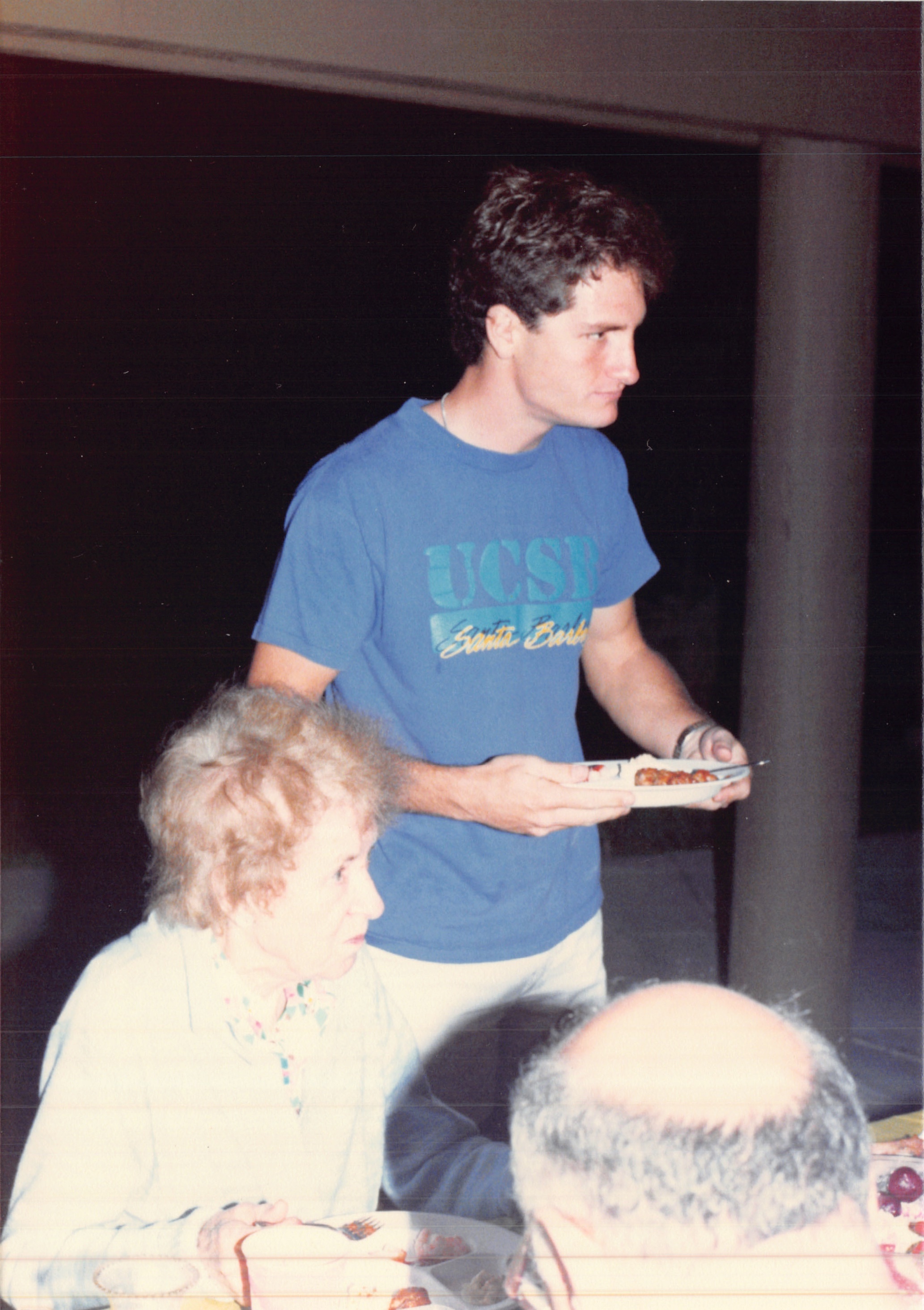 1987d_149.jpg