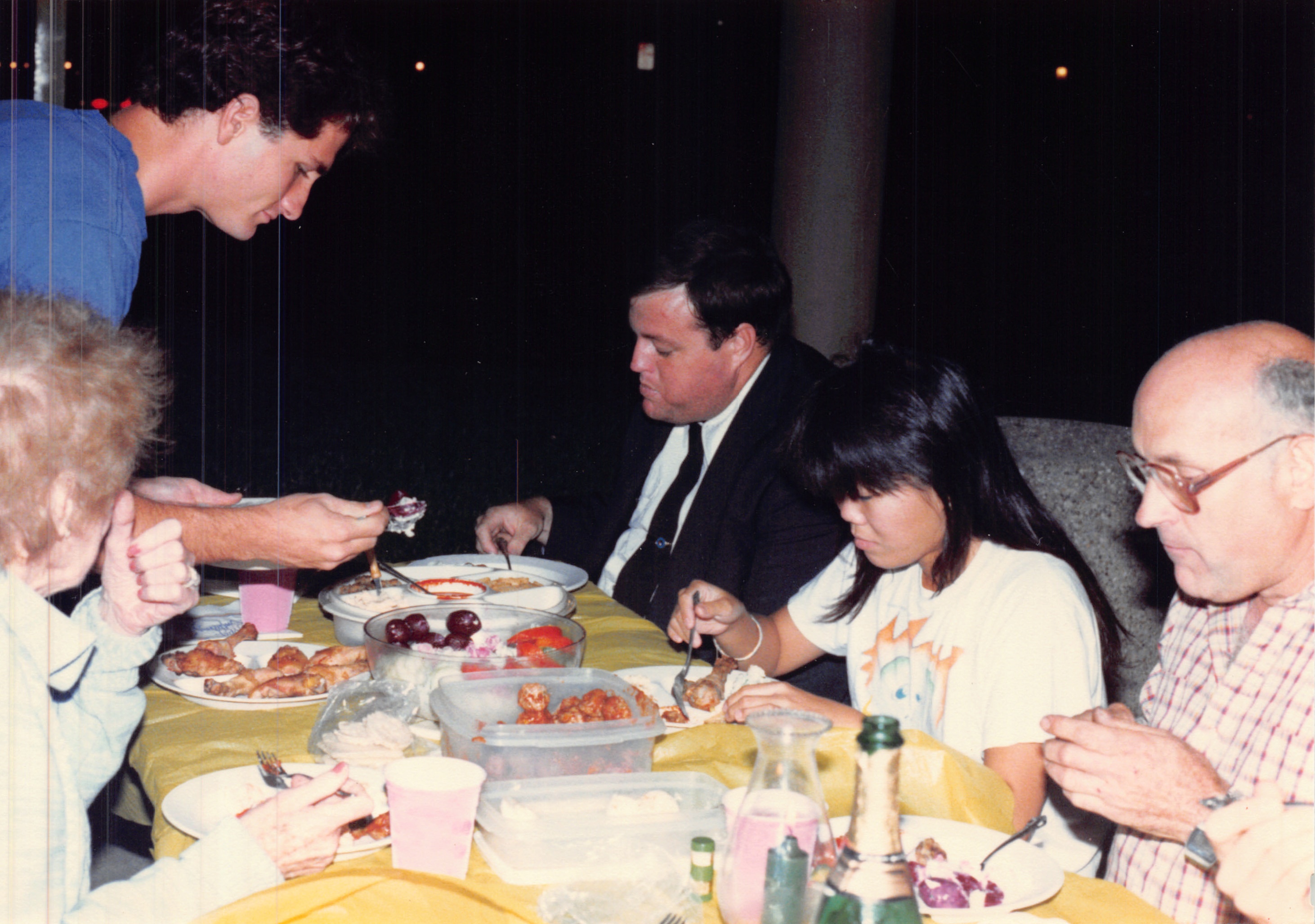 1987d_164.jpg