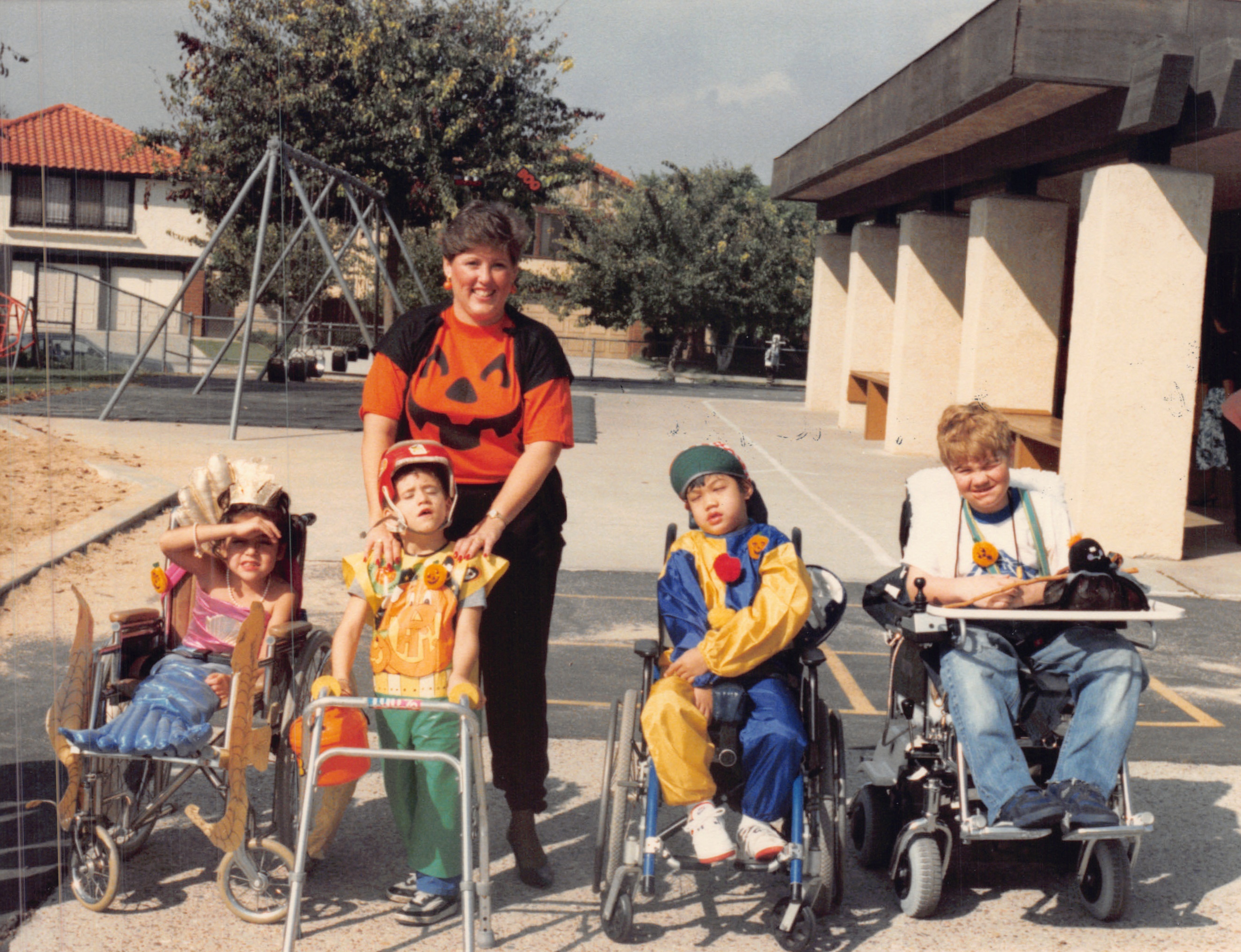 1987d_178.jpg