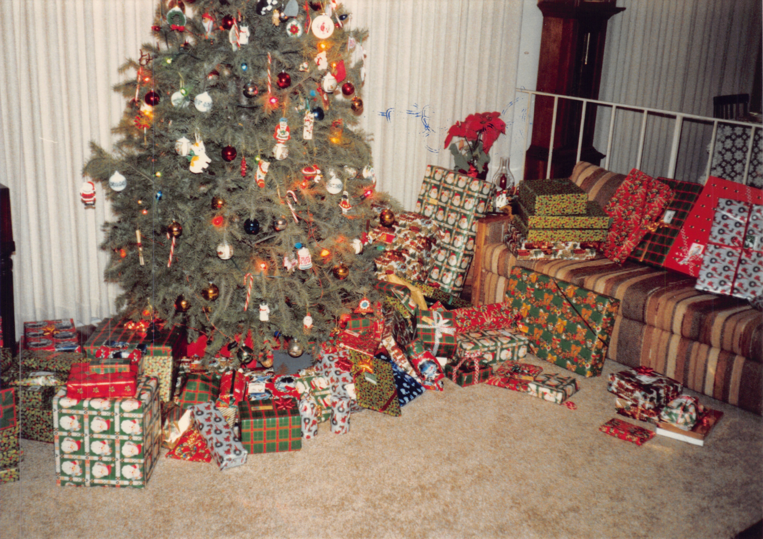 1987e_1051.jpg