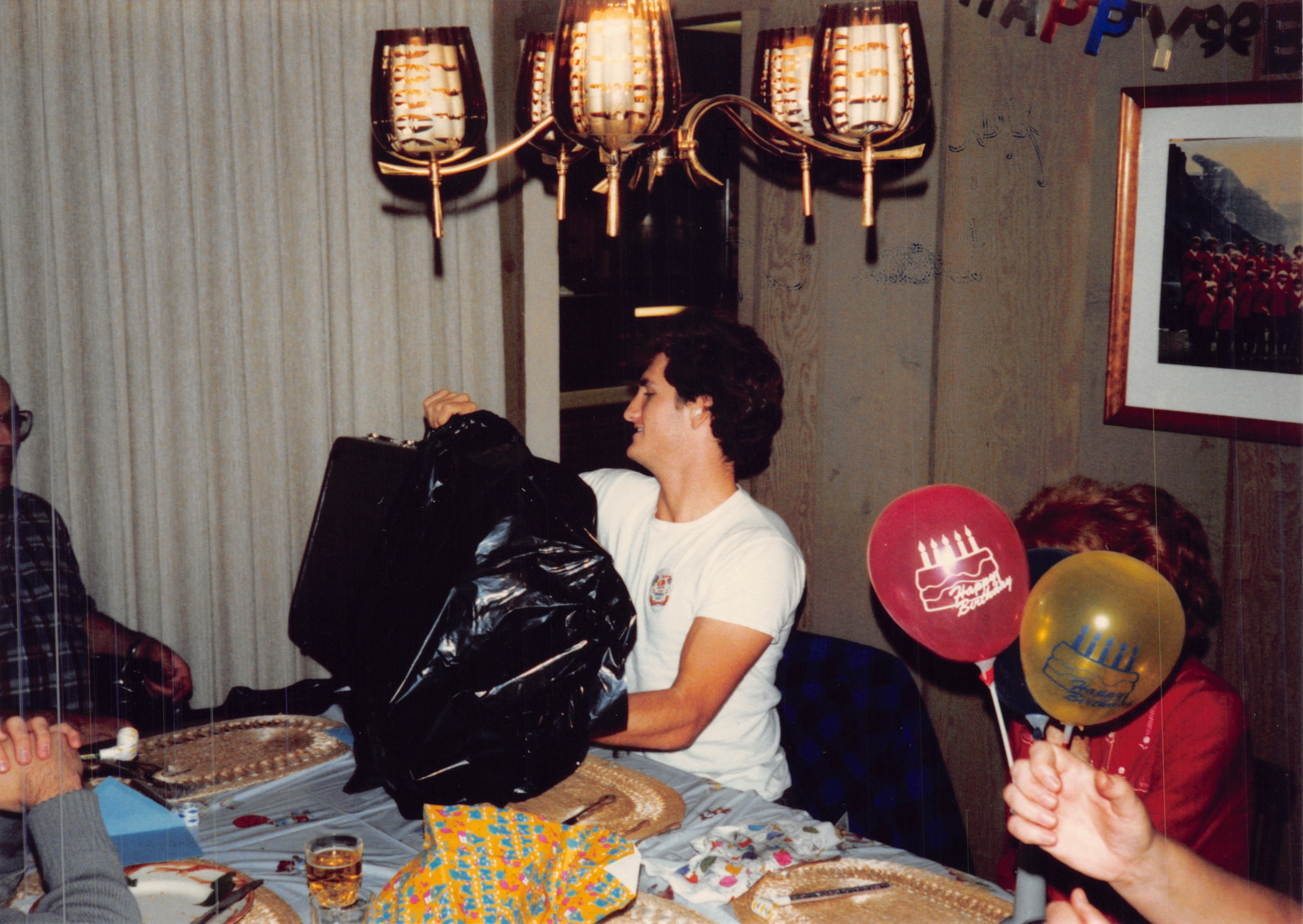 1987e_1057.jpg