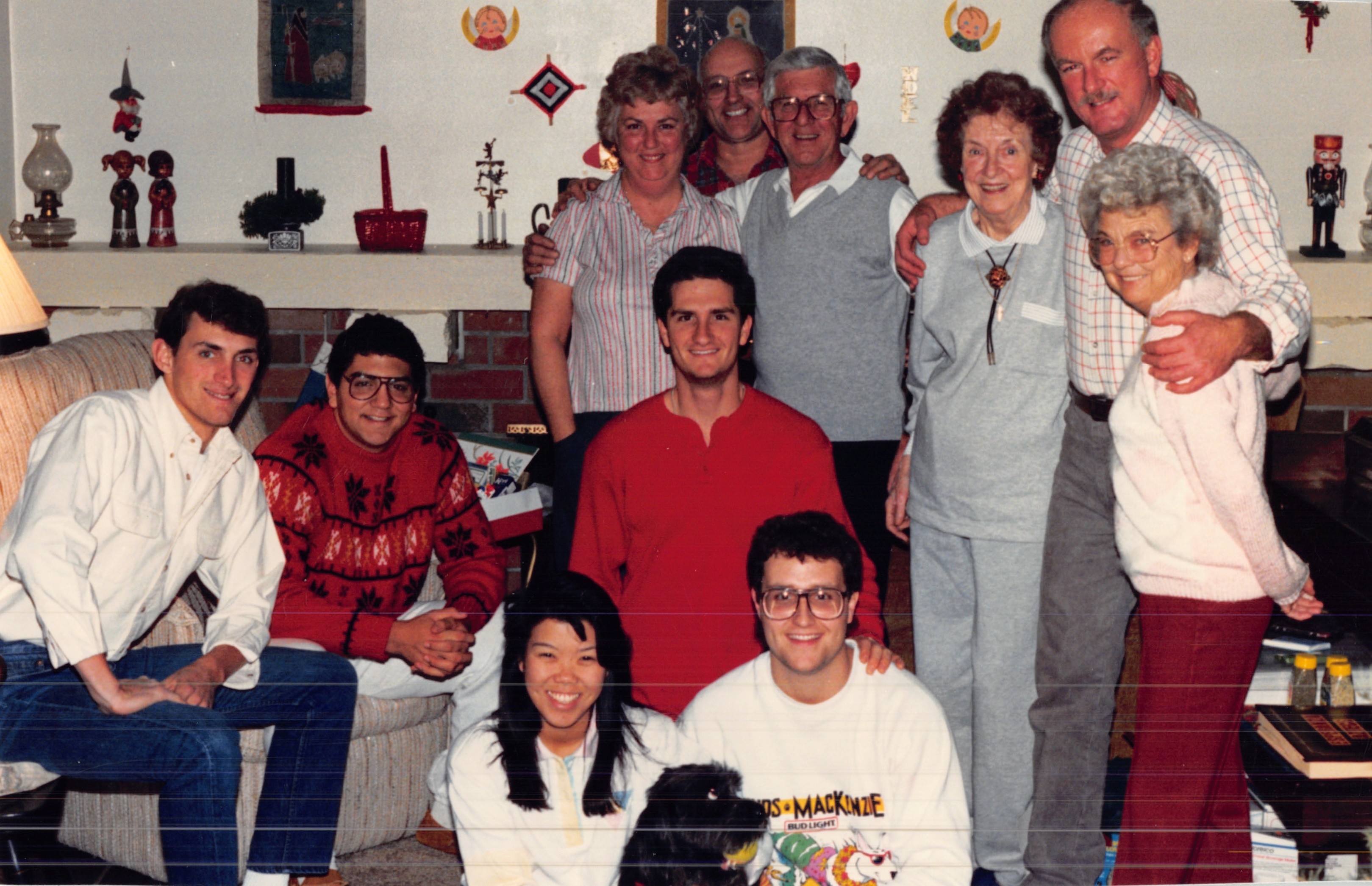 1987e_1059.jpg