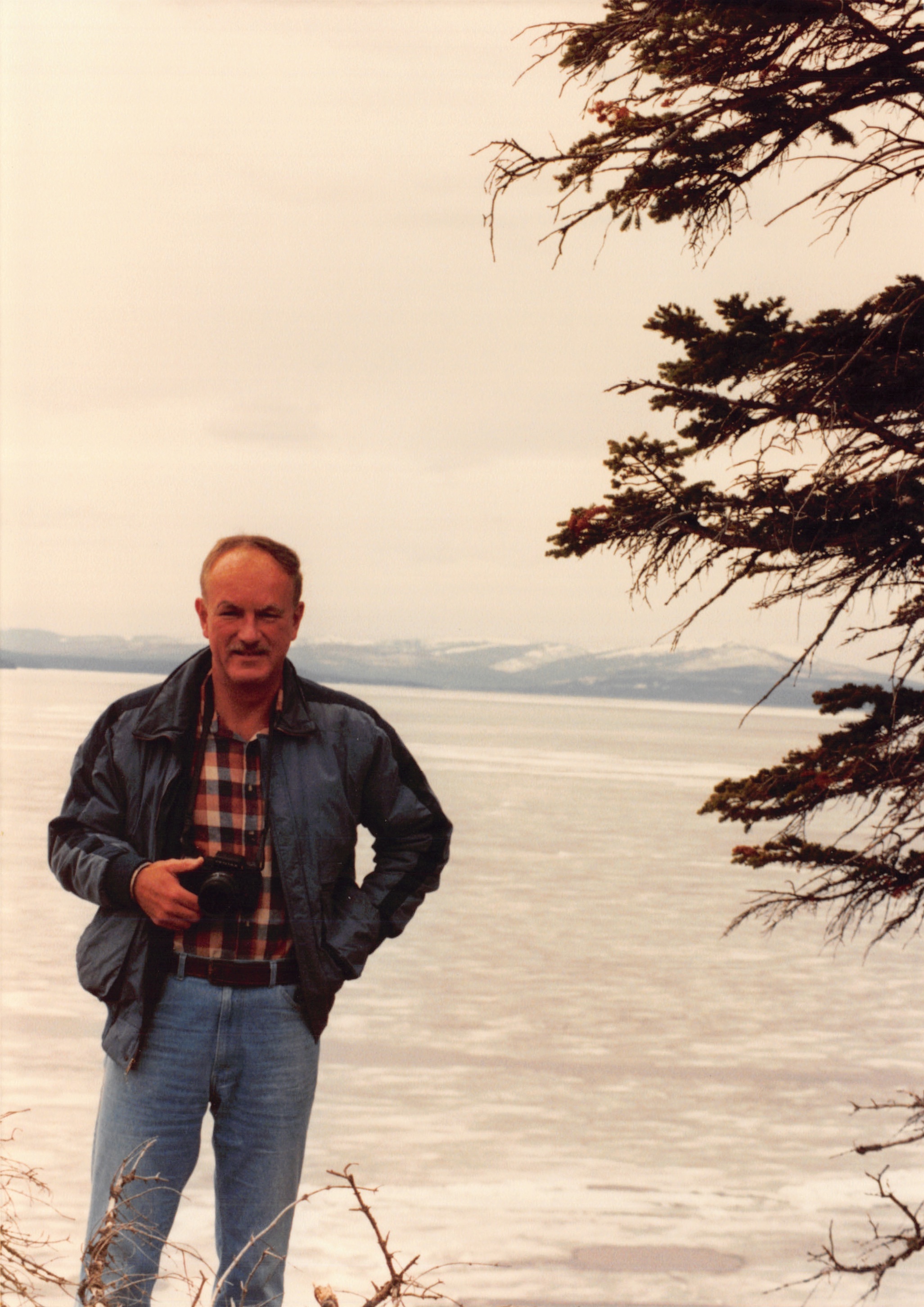 1990_0369.jpg