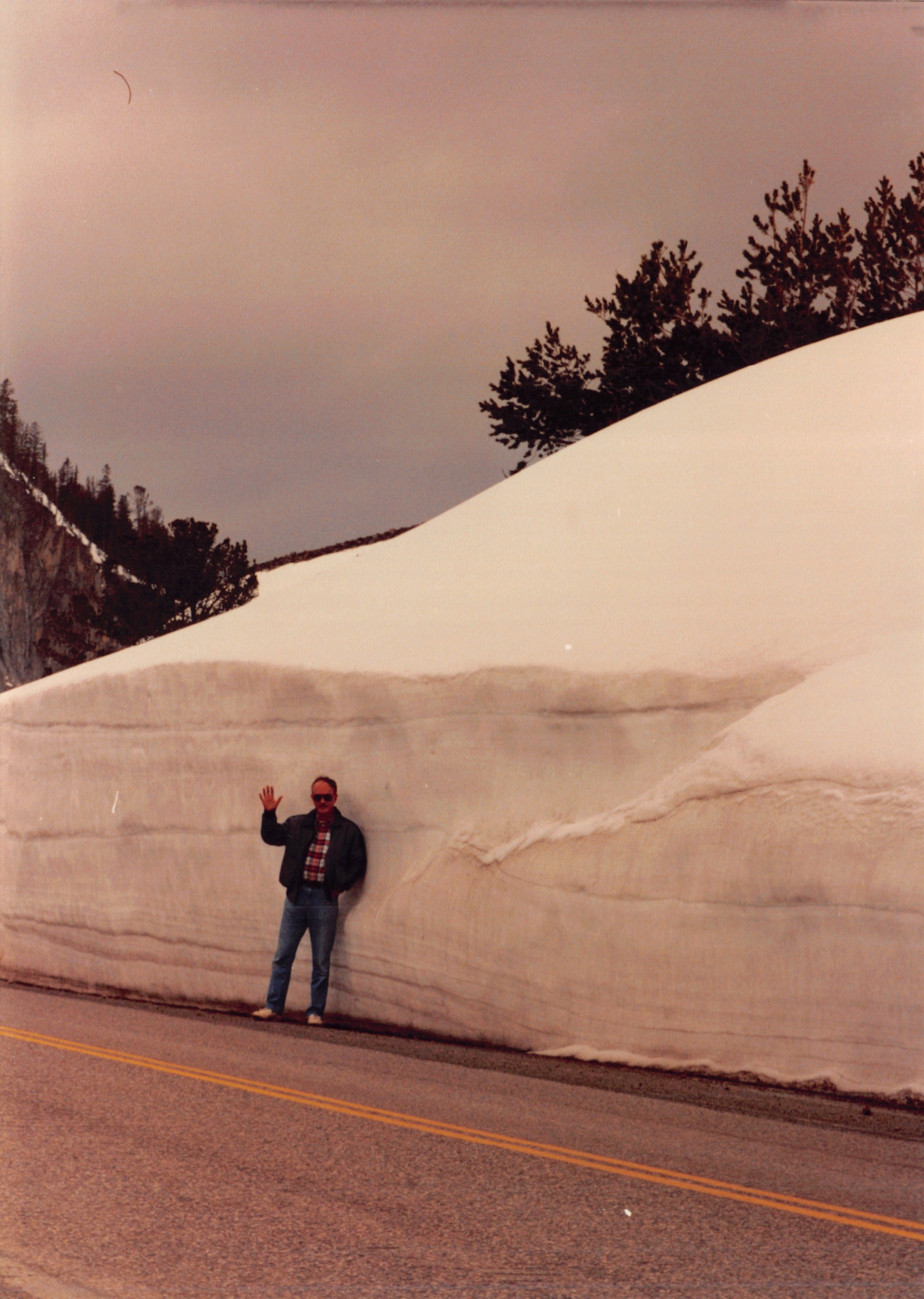 1990_0381.jpg
