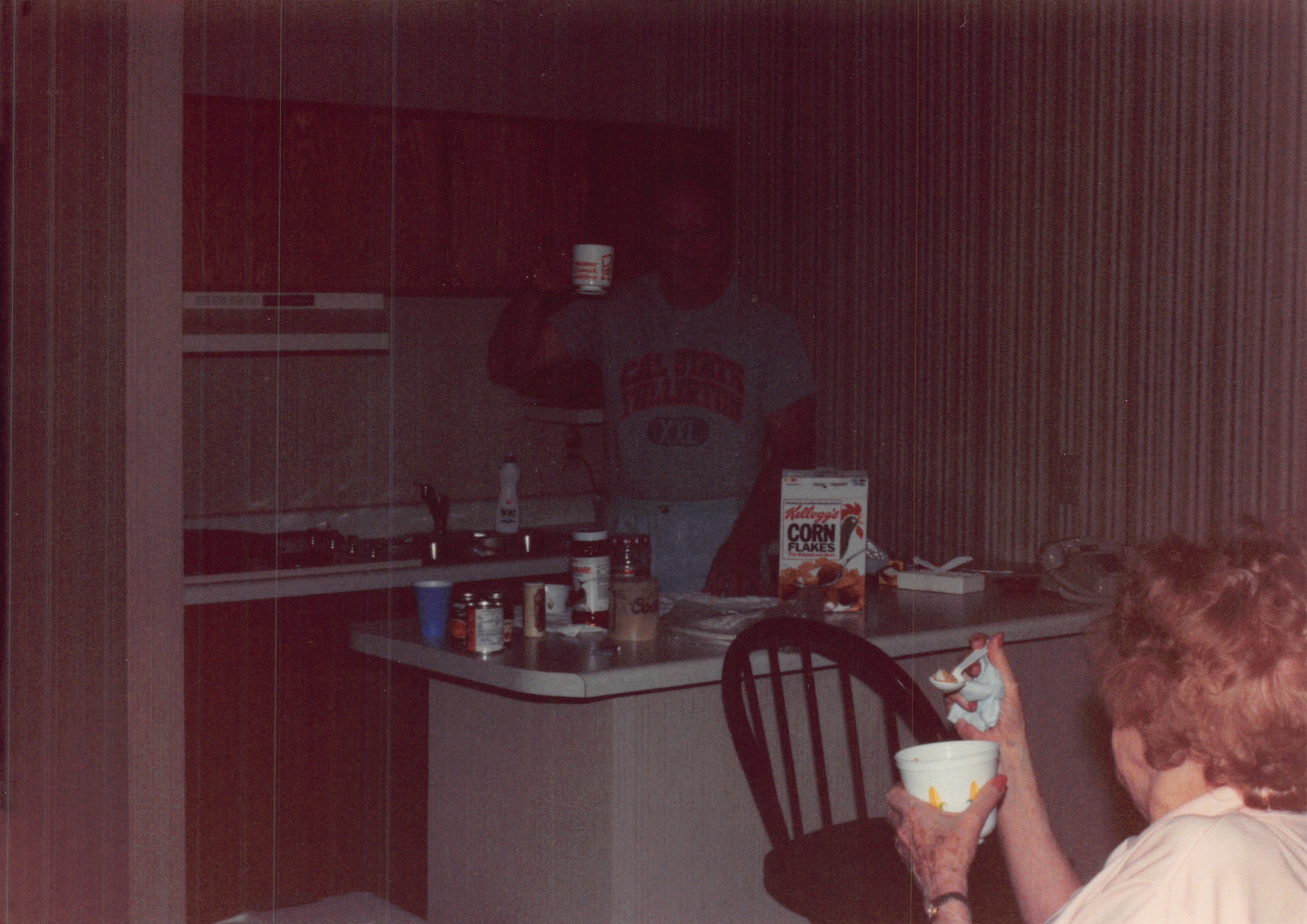 1990_0416.jpg