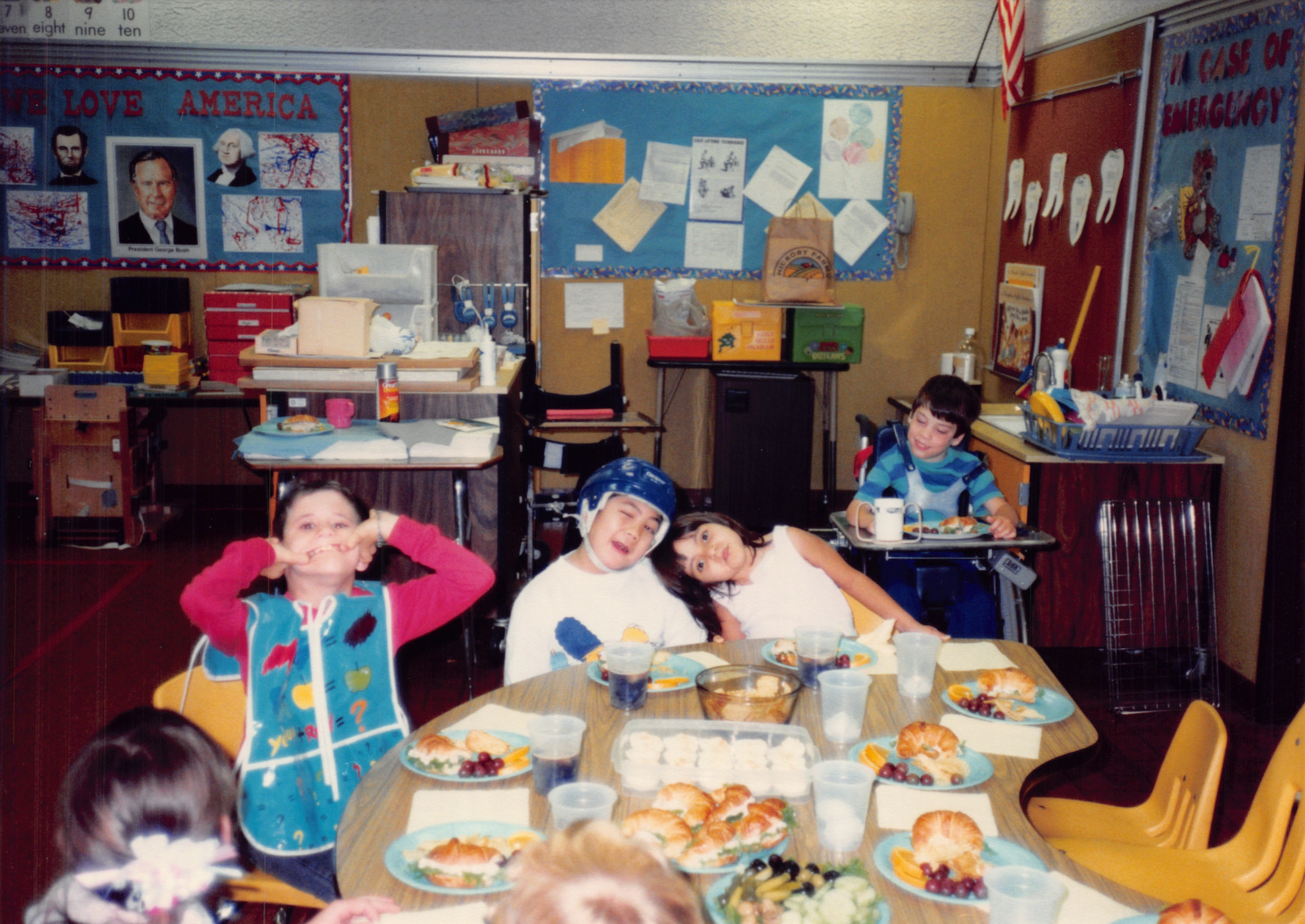 1990_0483.jpg