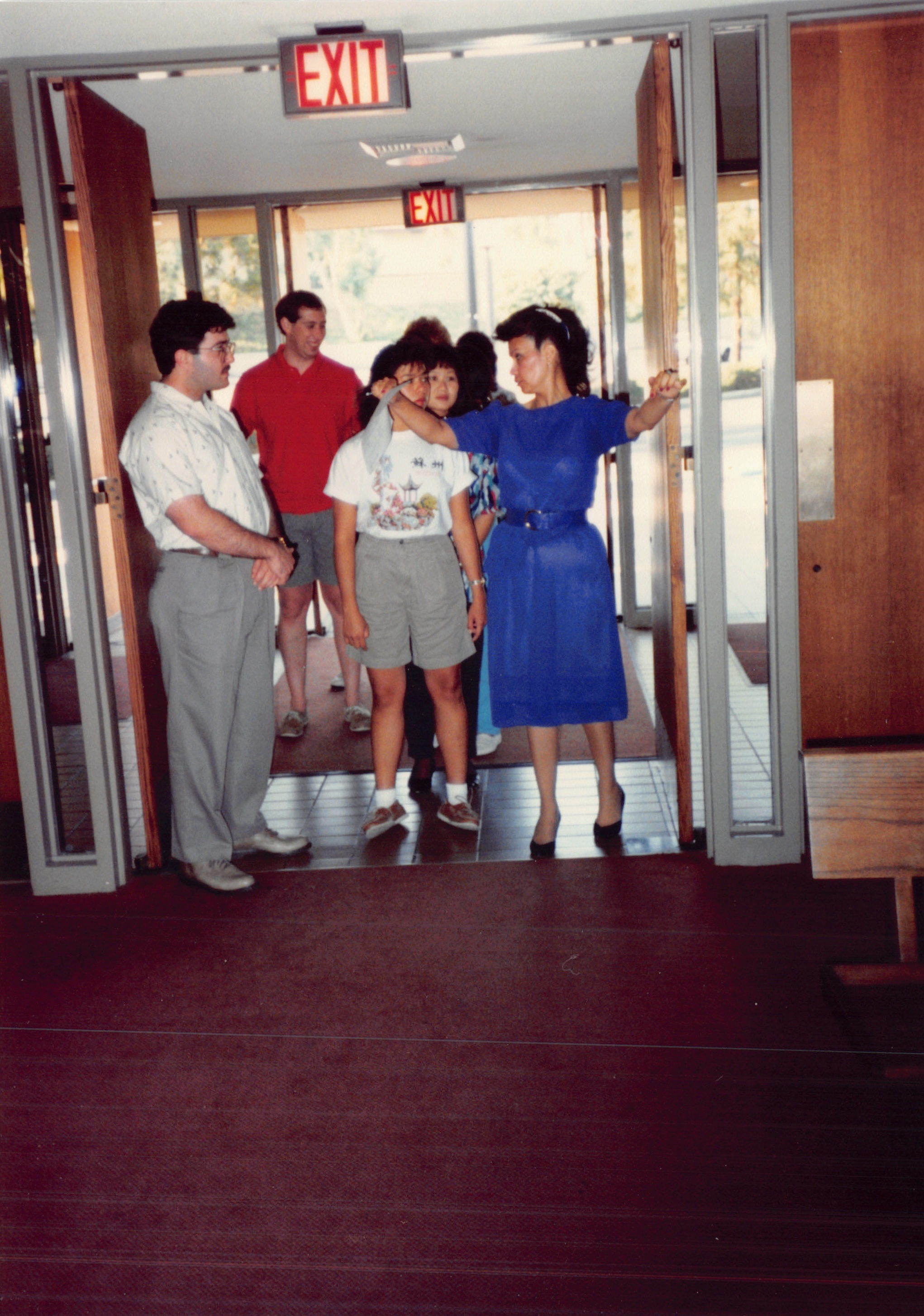 1990_0489.jpg