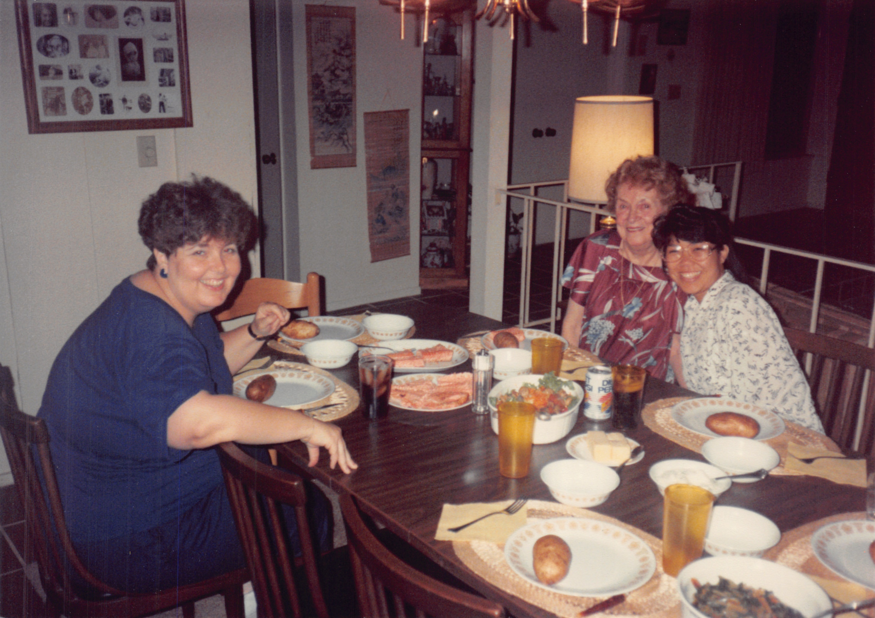 1990_0503.jpg