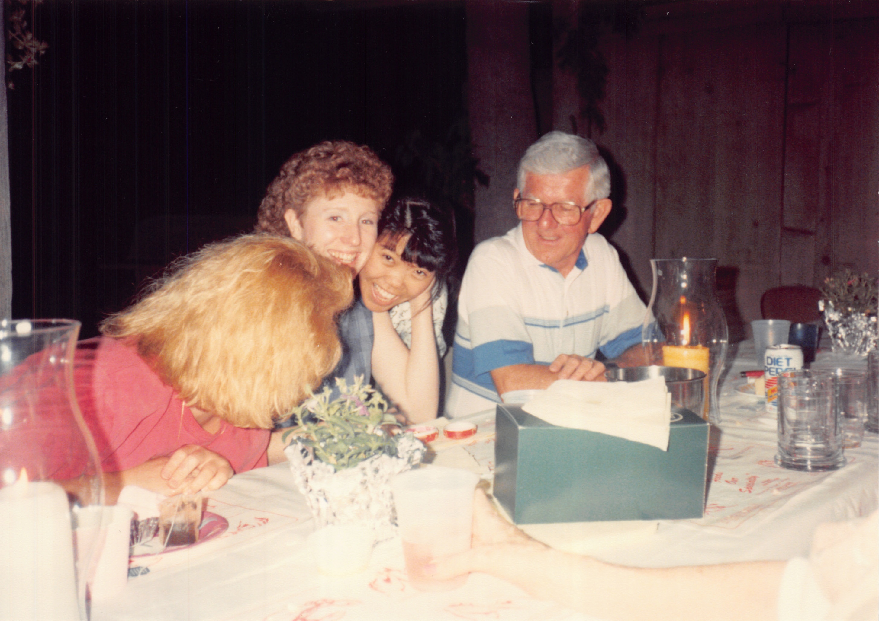 1990_0515.jpg